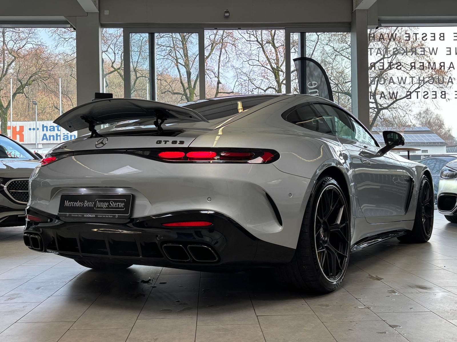 Fahrzeugabbildung Mercedes-Benz Mercedes-AMG GT 63 4M+ PERFO SITZ+BURM.HIGH+HUD