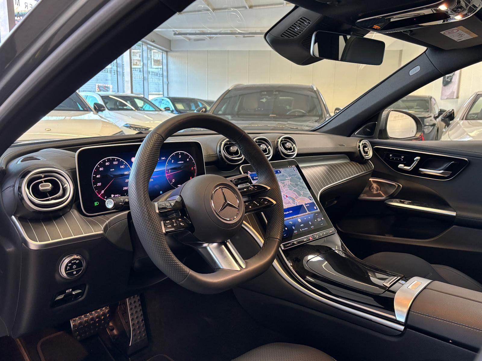 Fahrzeugabbildung Mercedes-Benz C 300d T AMG DISTR+PANO+HUD+BURM+MEMORY+DIGITAL