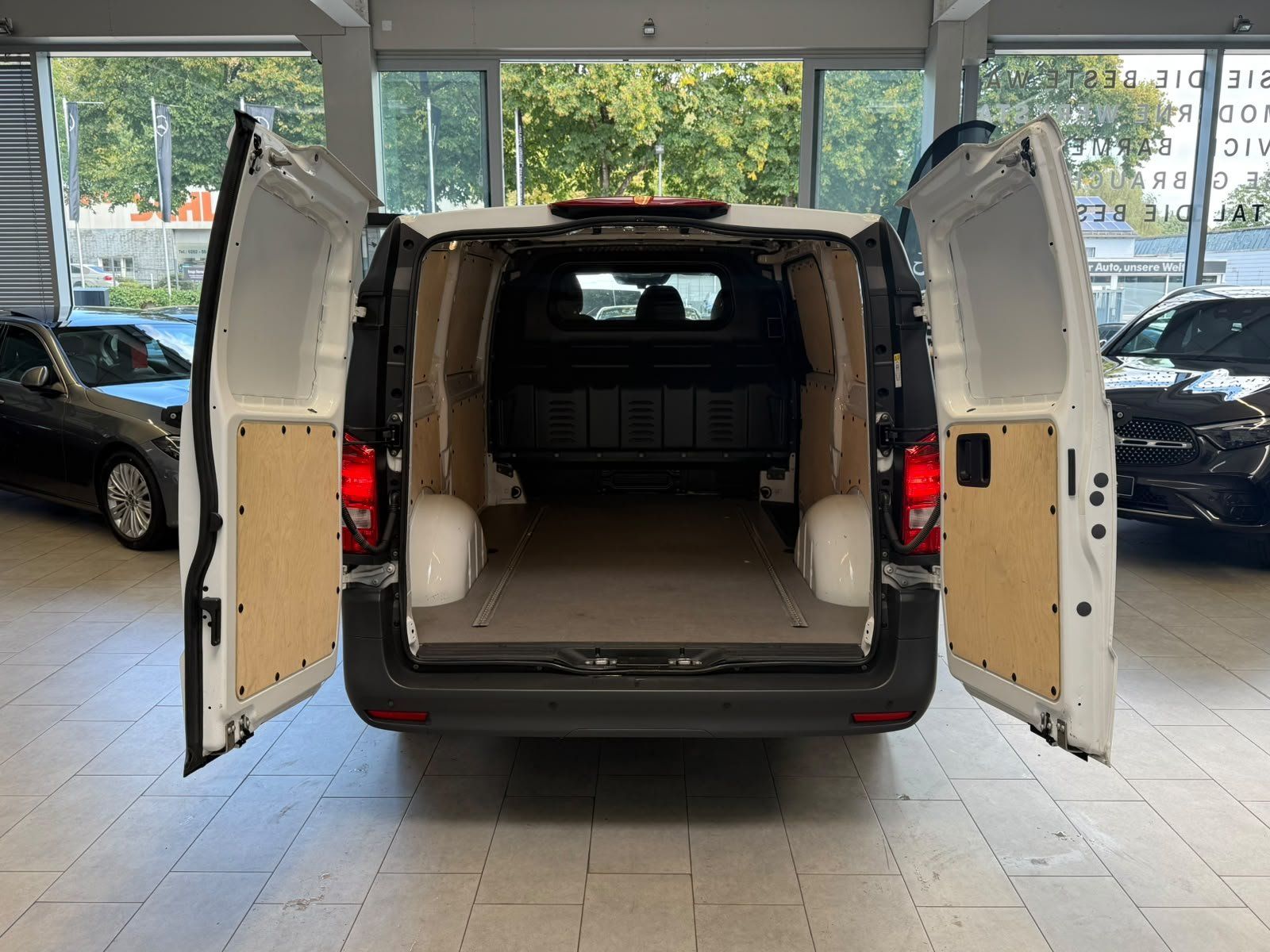 Fahrzeugabbildung Mercedes-Benz Vito 116 CDI KA lang NEUESMODELL+FLÜGEL+AHKVORB.