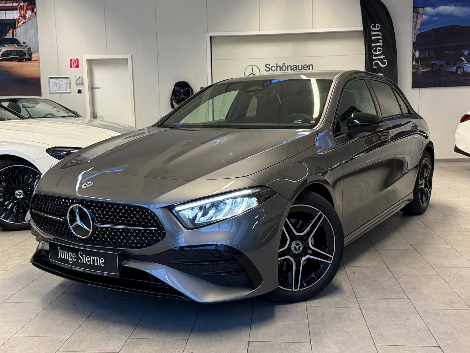 Mercedes-Benz A 200 AMG+NIGHT+360°+CARPLAY+LED+TOTW+LENKRADHZ