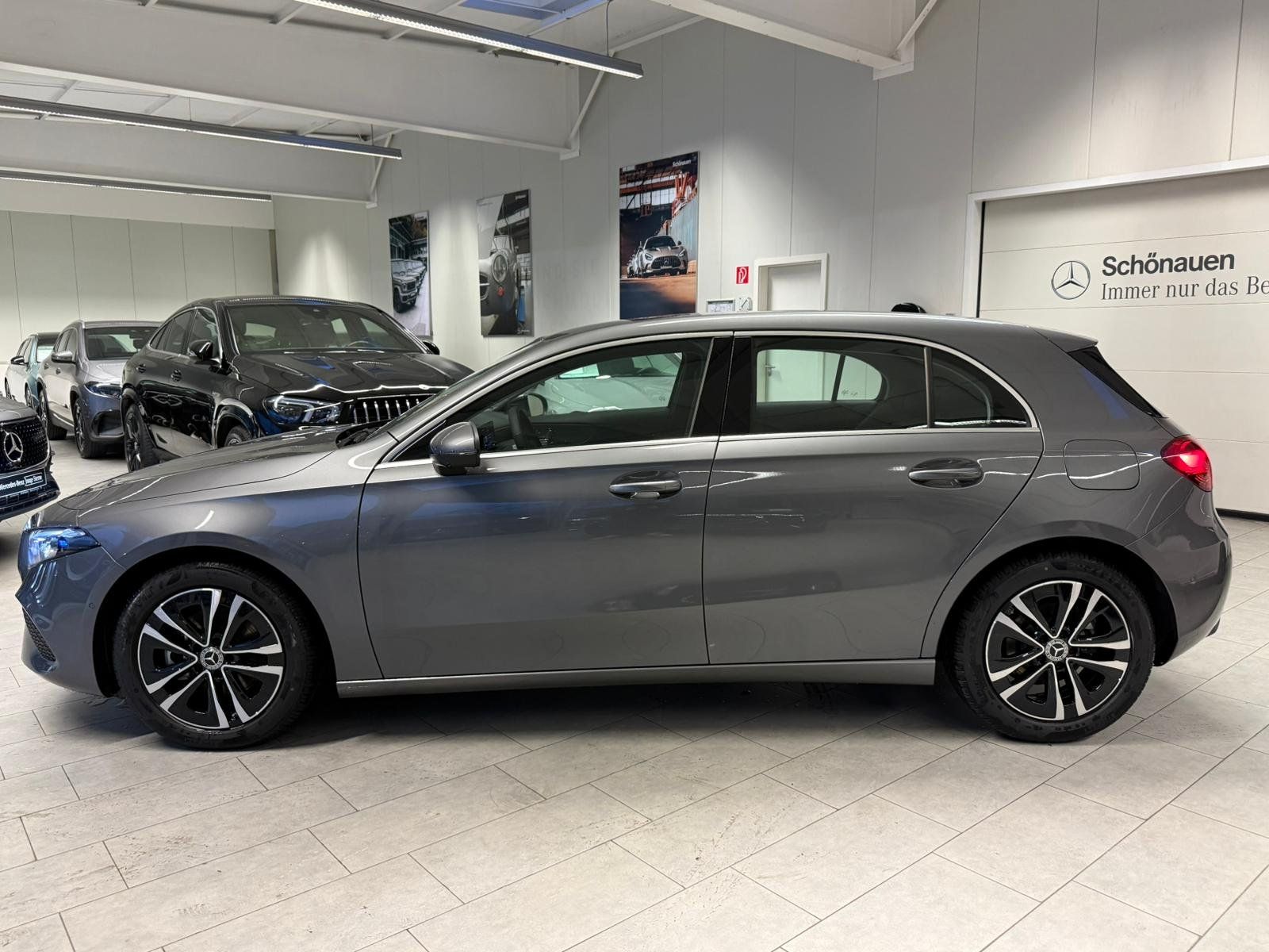 Fahrzeugabbildung Mercedes-Benz A 200 Progressive BURMES+MBEAM+360°+MEMORY+TOTW.