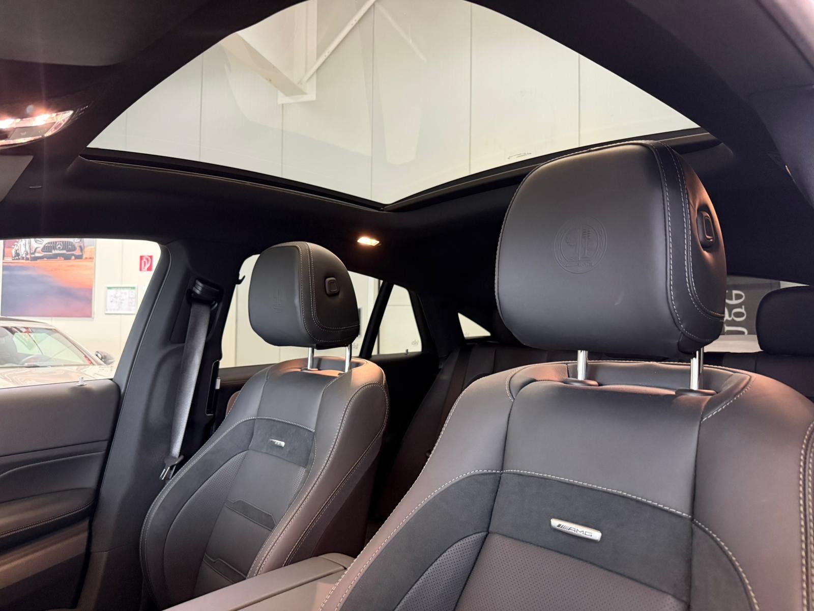 Fahrzeugabbildung Mercedes-Benz GLE 53 4M+ Coupé PANO+HUD+STDHZ+BURMES+AHK+MBEAM