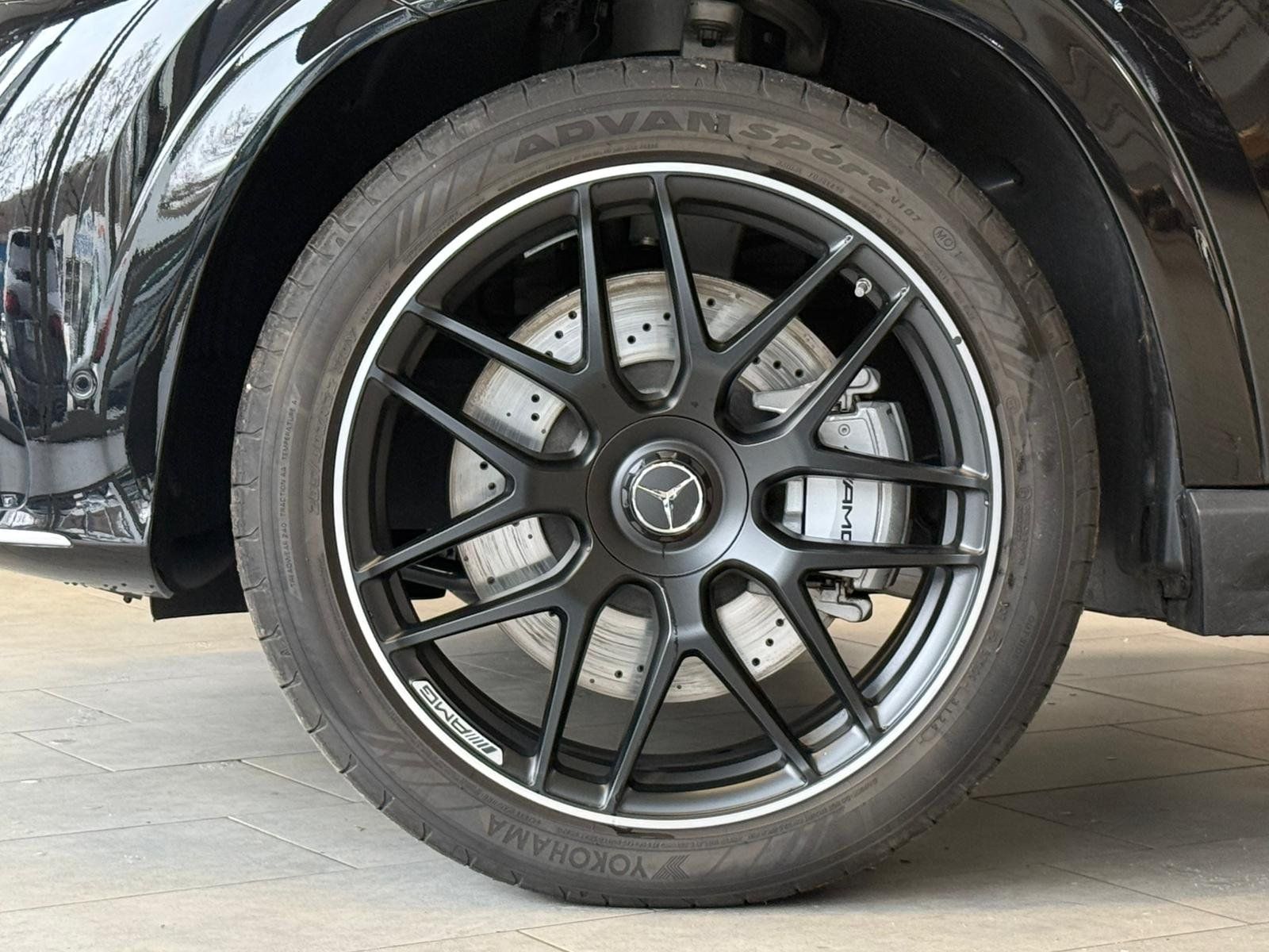 Fahrzeugabbildung Mercedes-Benz GLE 53 4M+ Coupé PANO+HUD+STDHZ+BURMES+AHK+MBEAM