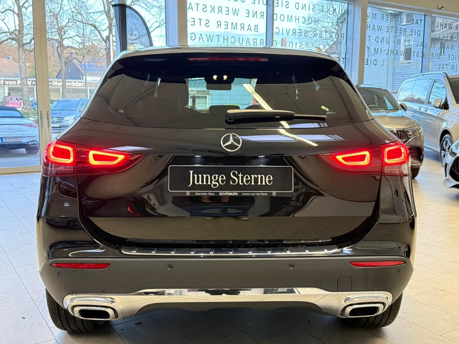 Fahrzeugabbildung Mercedes-Benz GLA 250 e Progressive DISTR+PANO+KAMERA+CARPLAY