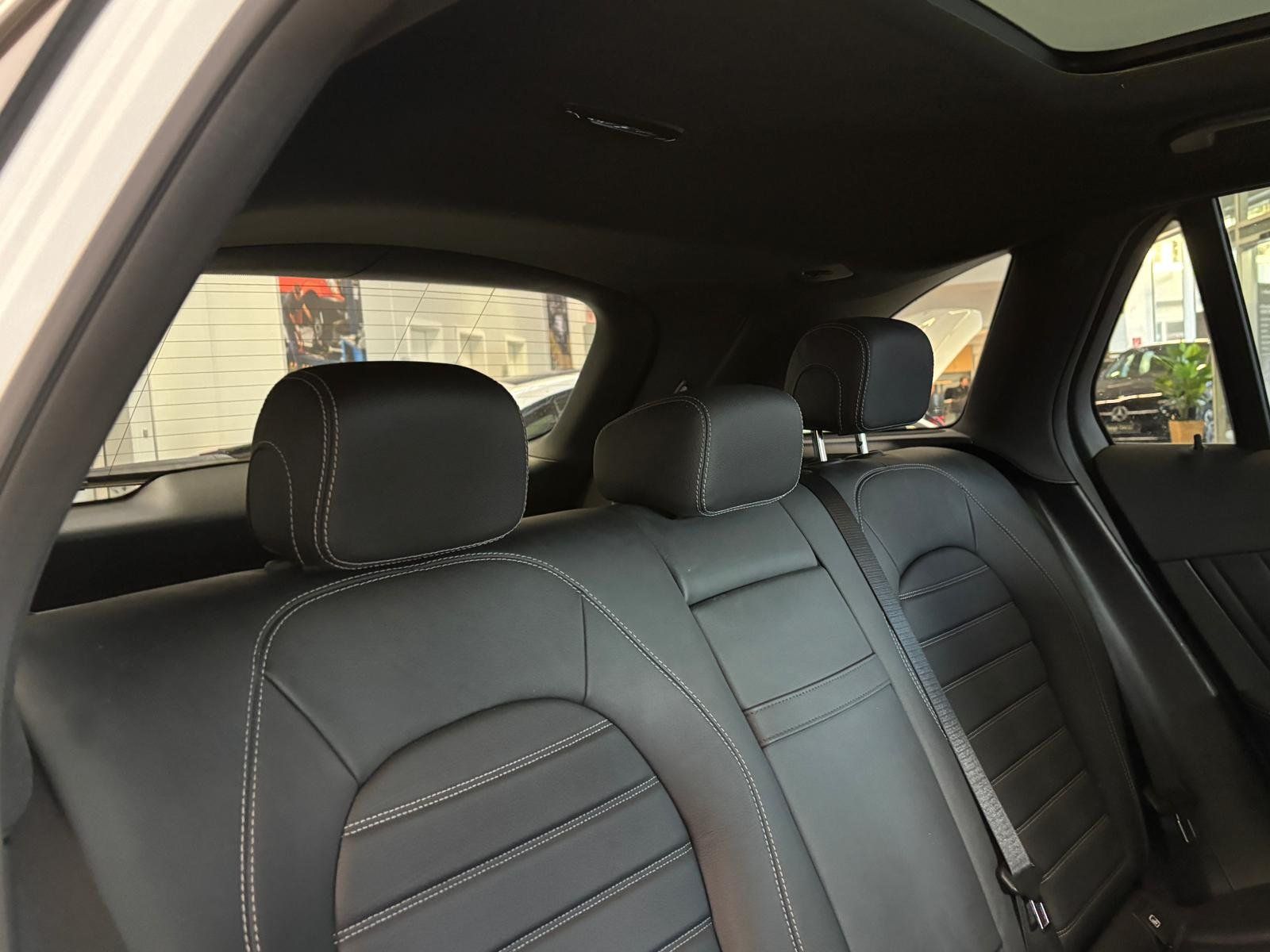 Fahrzeugabbildung Mercedes-Benz GLC 350 d 4M AMG DISTR+PANO+BURM+AHK+COMAND+360°