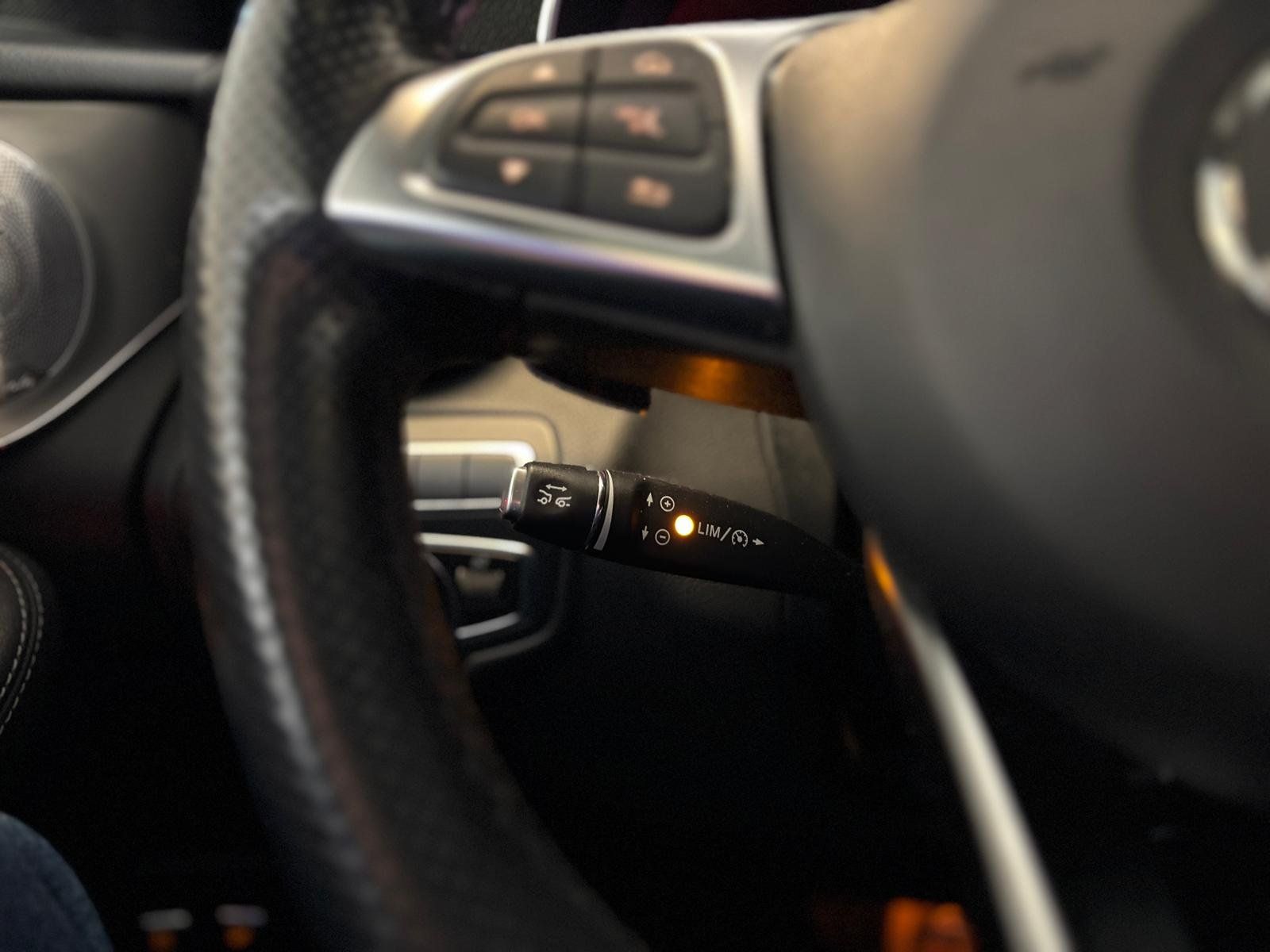 Fahrzeugabbildung Mercedes-Benz GLC 350 d 4M AMG DISTR+PANO+BURM+AHK+COMAND+360°