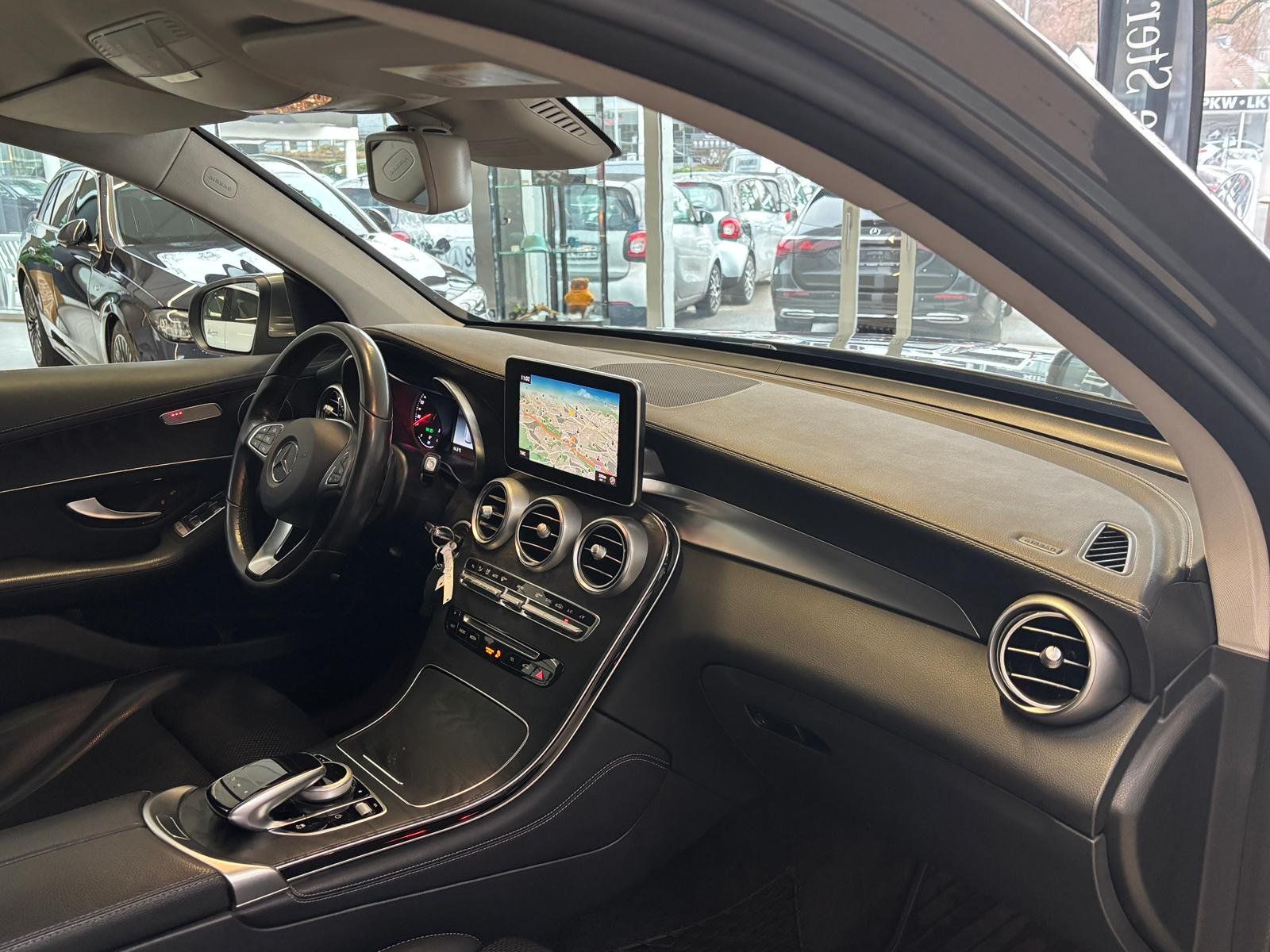 Fahrzeugabbildung Mercedes-Benz GLC 250 4M Exclusive VERKAUF NUR AN GEWERBE!