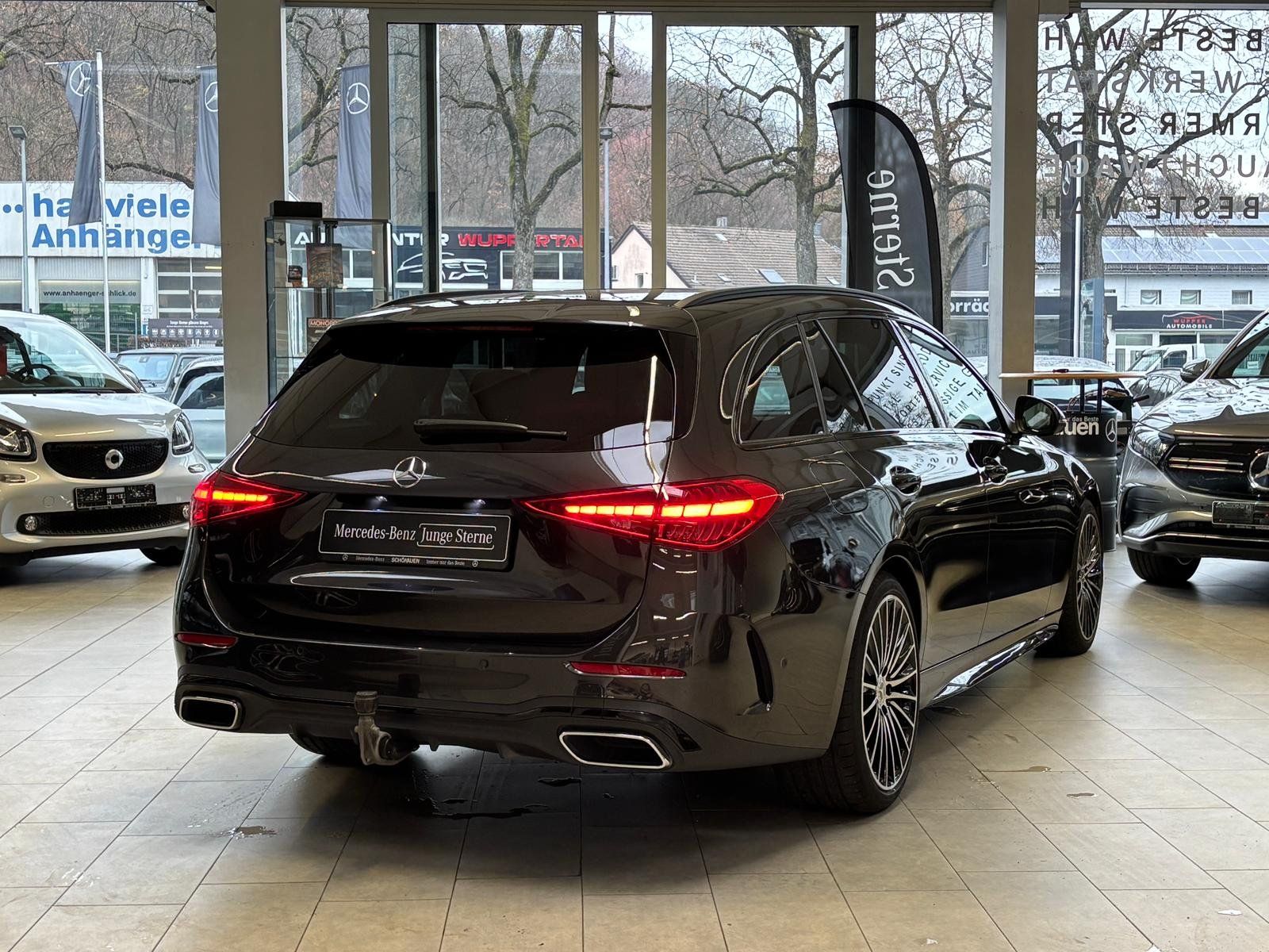 Fahrzeugabbildung Mercedes-Benz C 200 T AMG+DISTR+BURM+AHK+MEMORY+NIGHT+360°+EDW