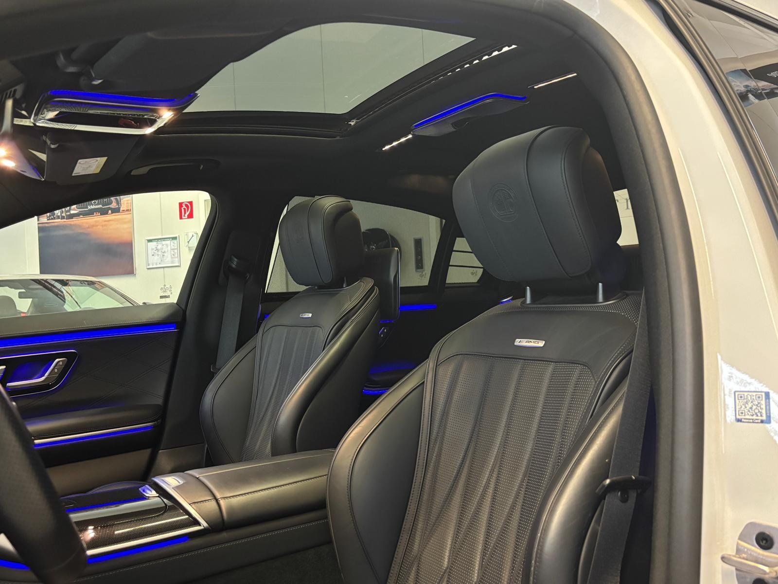 Fahrzeugabbildung Mercedes-Benz S 63 E PERF. L DISTR+HUD+BURM4D+PANO+NIGHT+360°