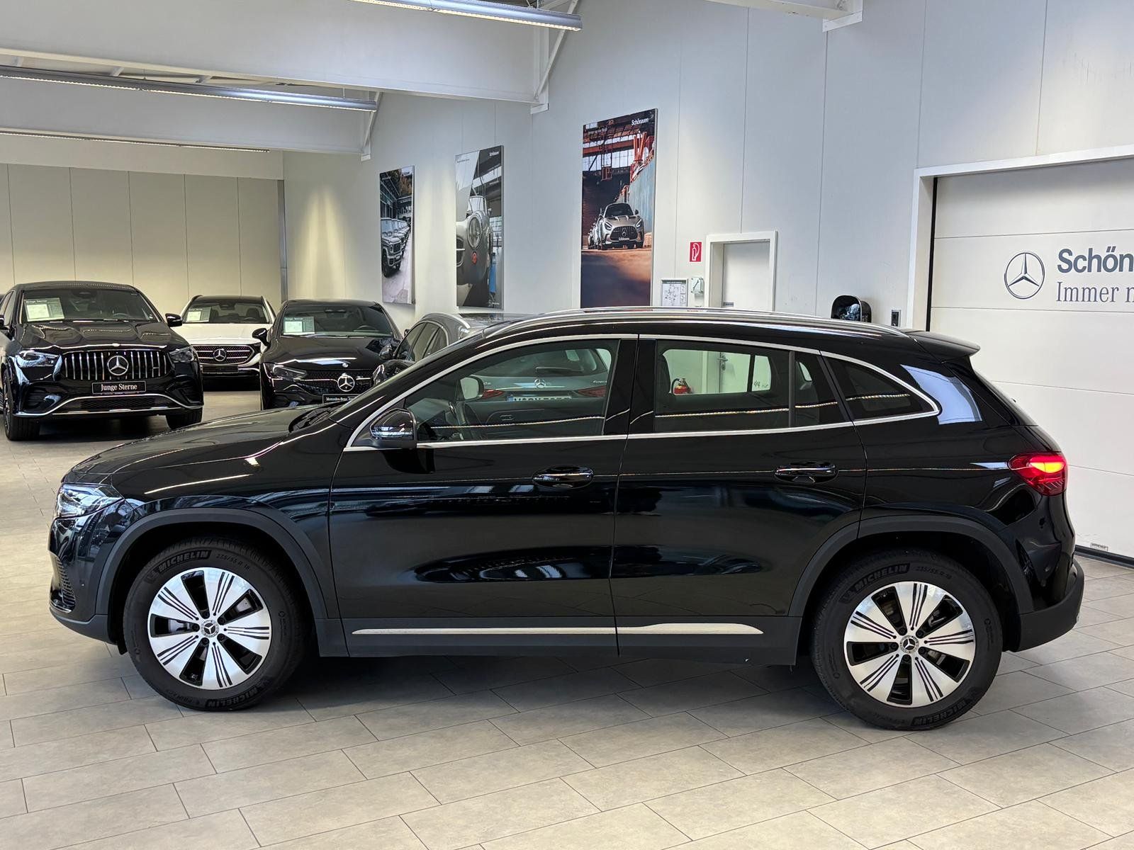 Fahrzeugabbildung Mercedes-Benz EQA 250+ Progressive DISTR+KAMERA+CARPLAY+TOTW.