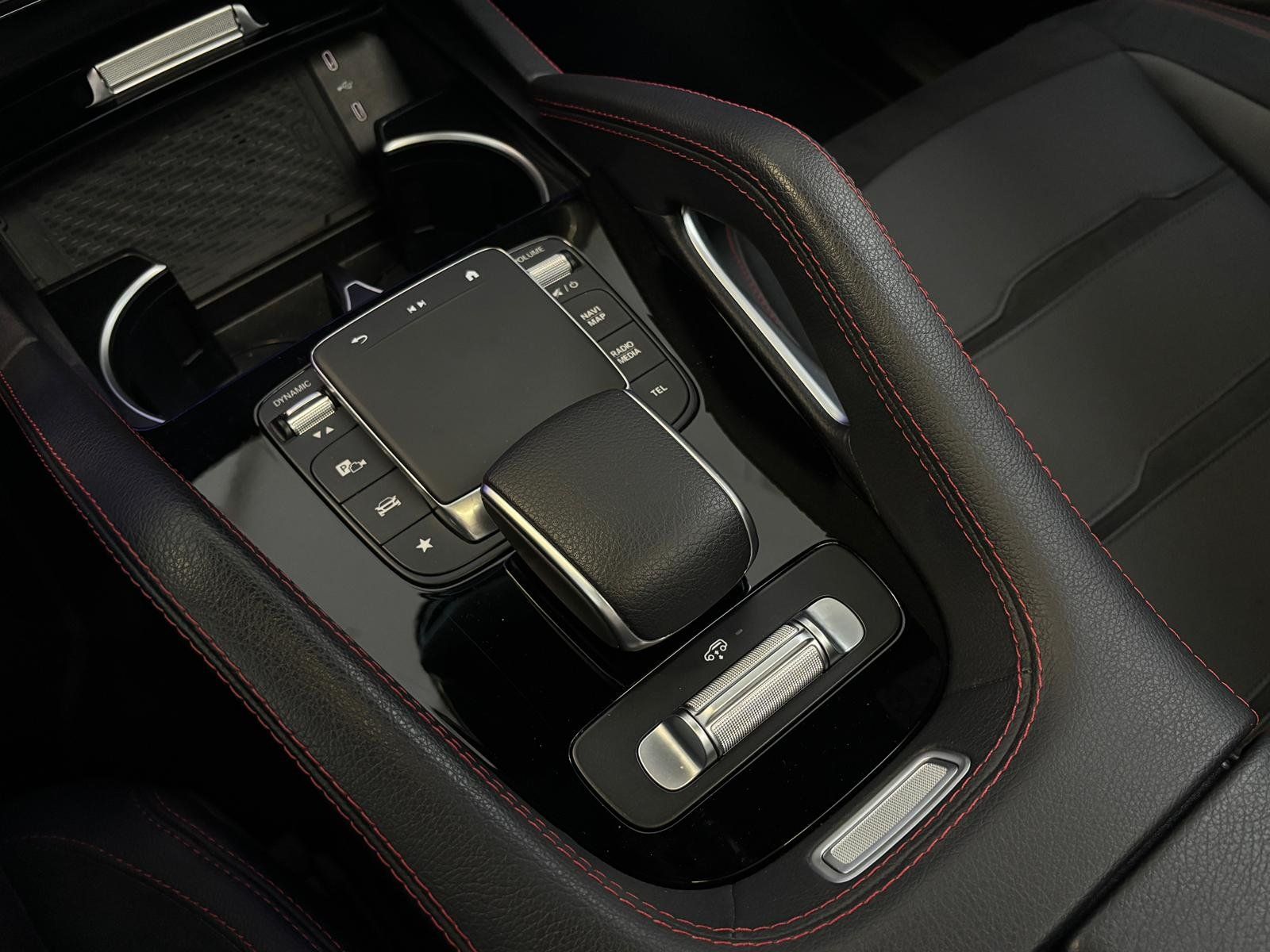 Fahrzeugabbildung Mercedes-Benz GLE 53 4M+ PERF.+DISTR+PANO+HUD+BURM+MBEAM+360°