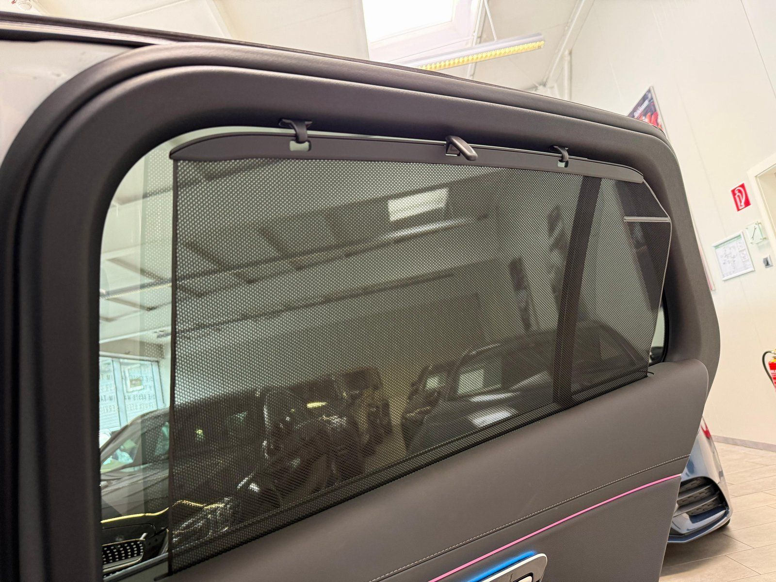 Fahrzeugabbildung Mercedes-Benz E 300 de 4M All-Terrain BURMEST+HUD+AIR+AHK+PANO