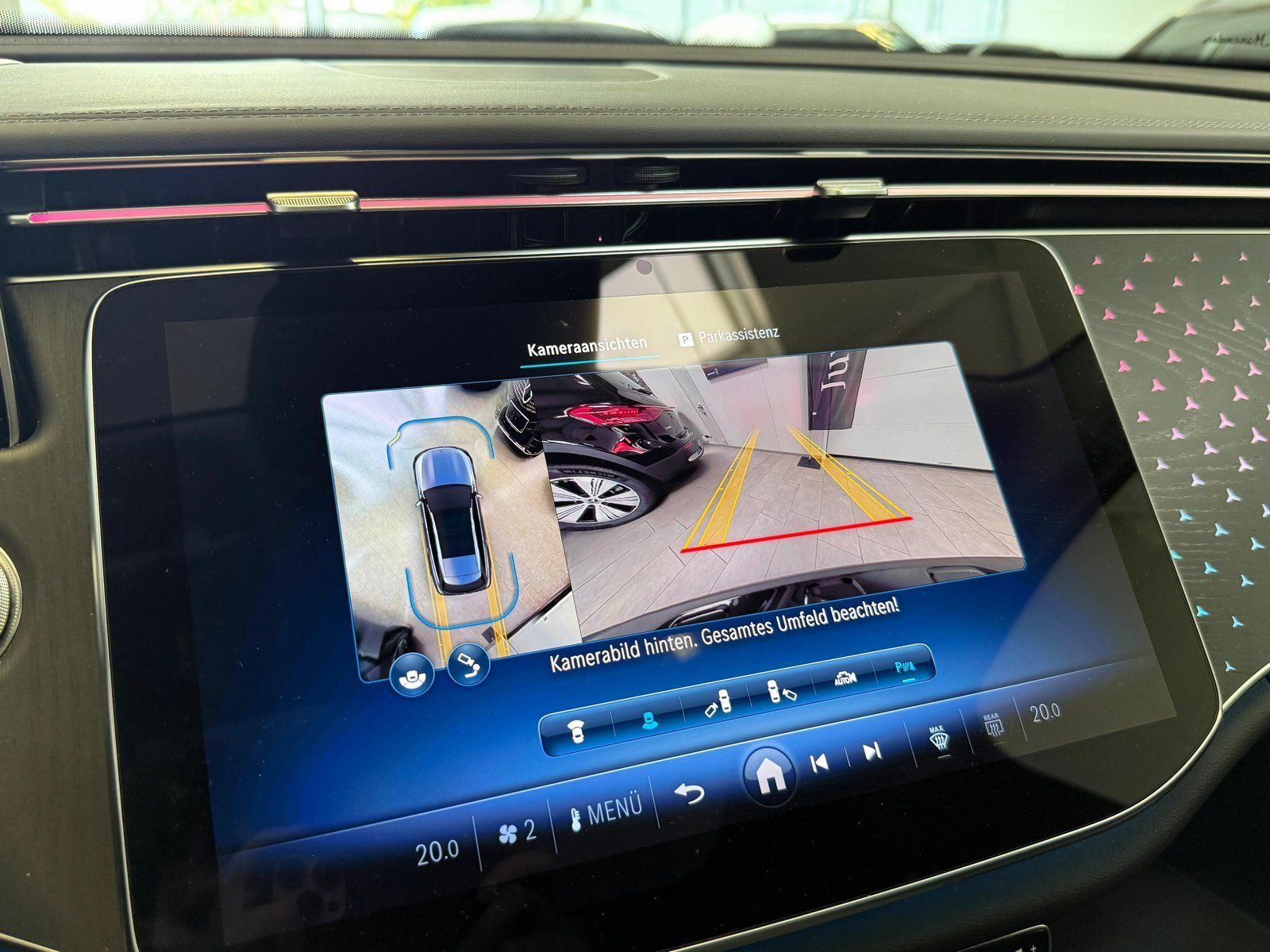 Fahrzeugabbildung Mercedes-Benz E 300 de 4M All-Terrain BURMEST+HUD+AIR+AHK+PANO