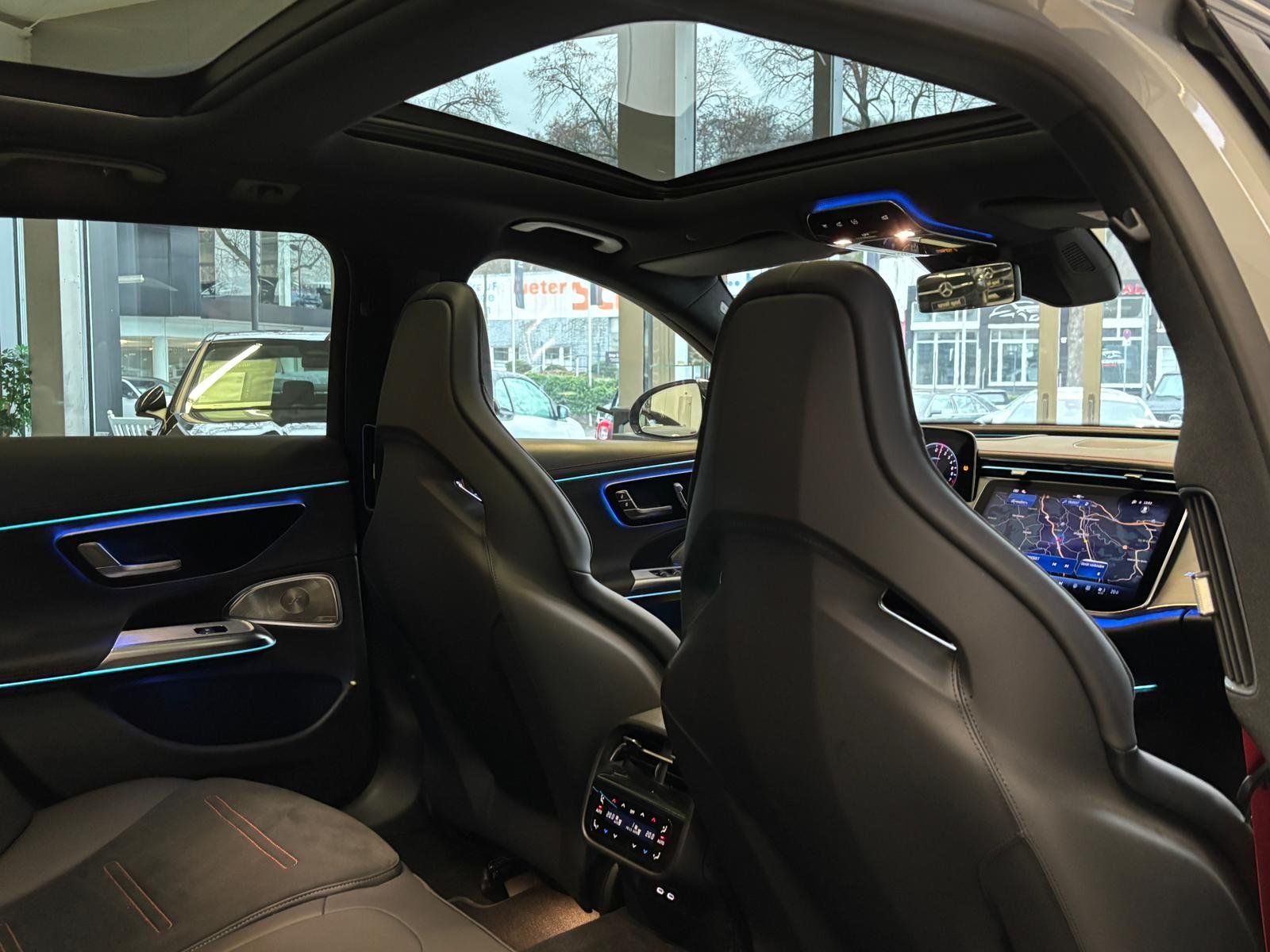 Fahrzeugabbildung Mercedes-Benz E 53 4M+ T DRIVERS+BURM4D+HUD+PANO+DISTR+AHK+360