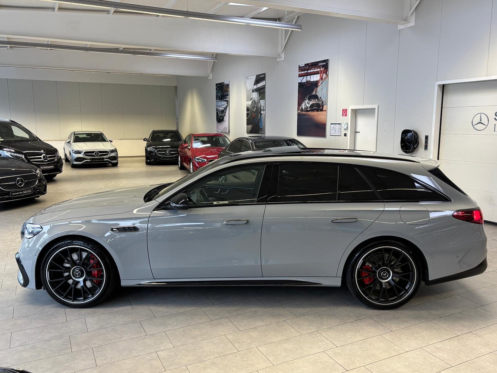 Fahrzeugabbildung Mercedes-Benz E 53 4M+ T DRIVERS+BURM4D+HUD+PANO+DISTR+AHK+360