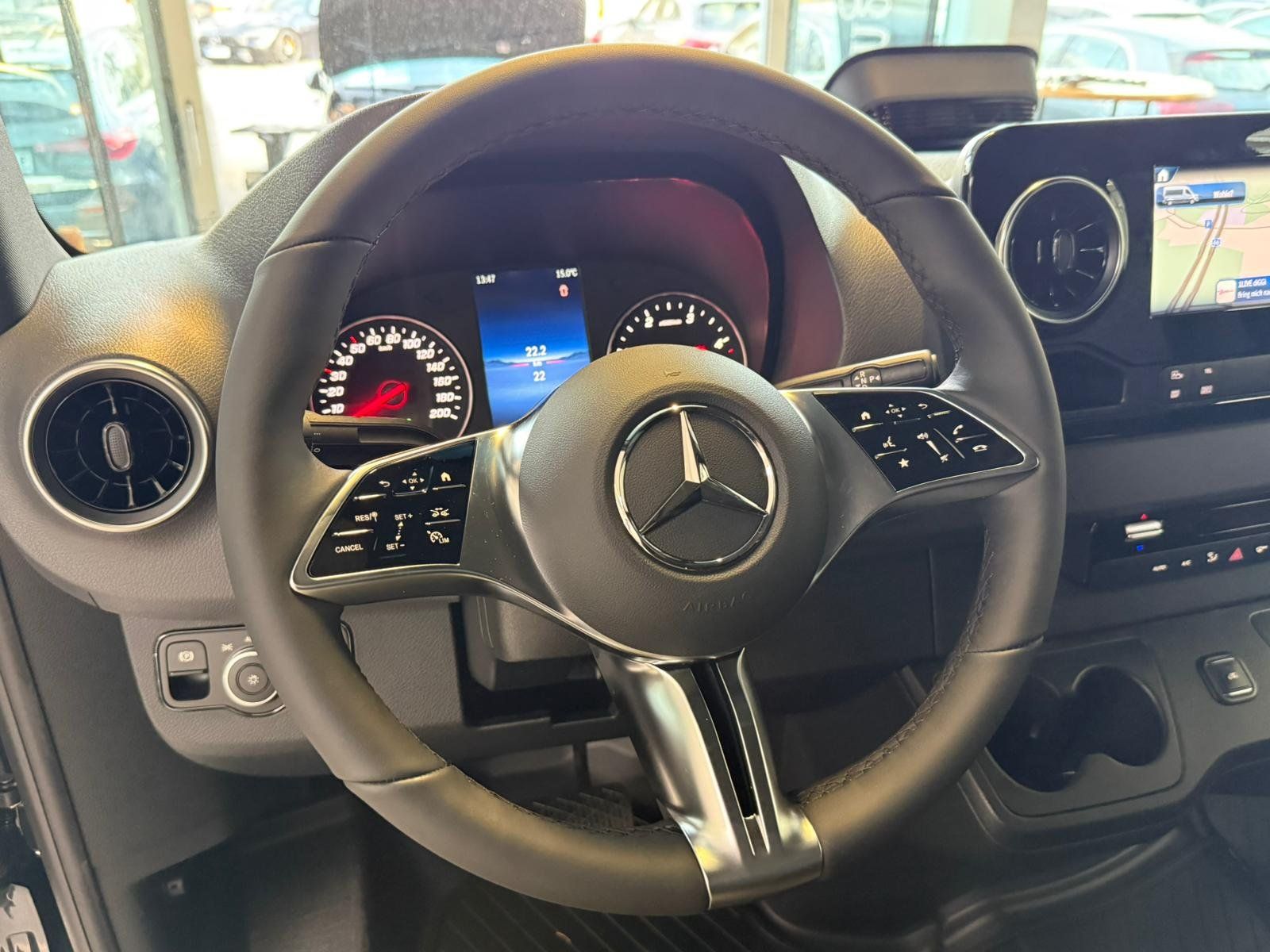 Fahrzeugabbildung Mercedes-Benz Sprinter 319 CDI Tourer SELECT STDHZ+LUFT+3,5AHK