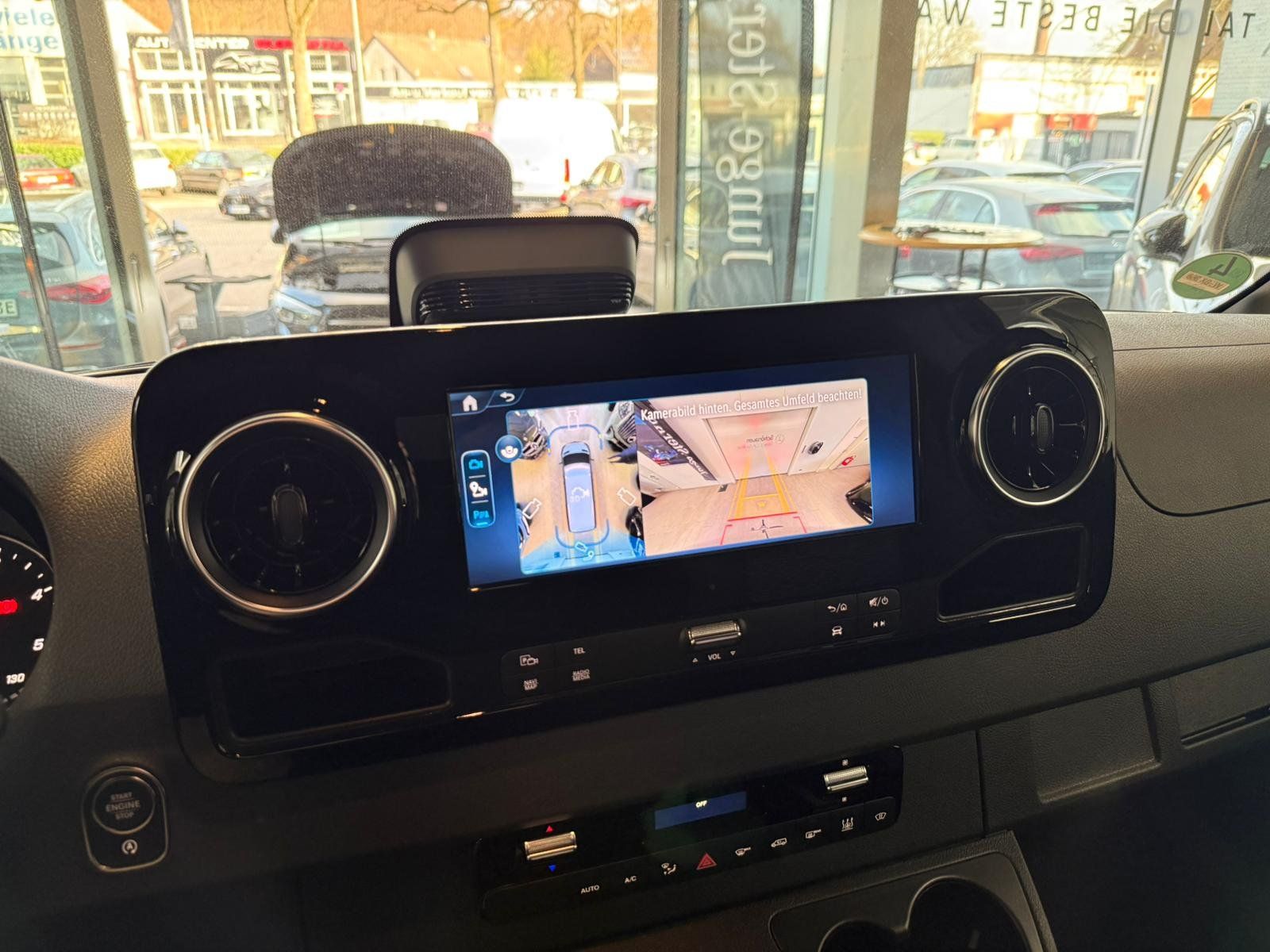 Fahrzeugabbildung Mercedes-Benz Sprinter 319 CDI Tourer SELECT STDHZ+LUFT+3,5AHK