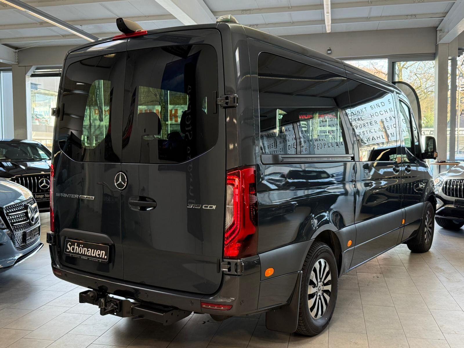 Fahrzeugabbildung Mercedes-Benz Sprinter 319 CDI Tourer SELECT STDHZ+LUFT+3,5AHK