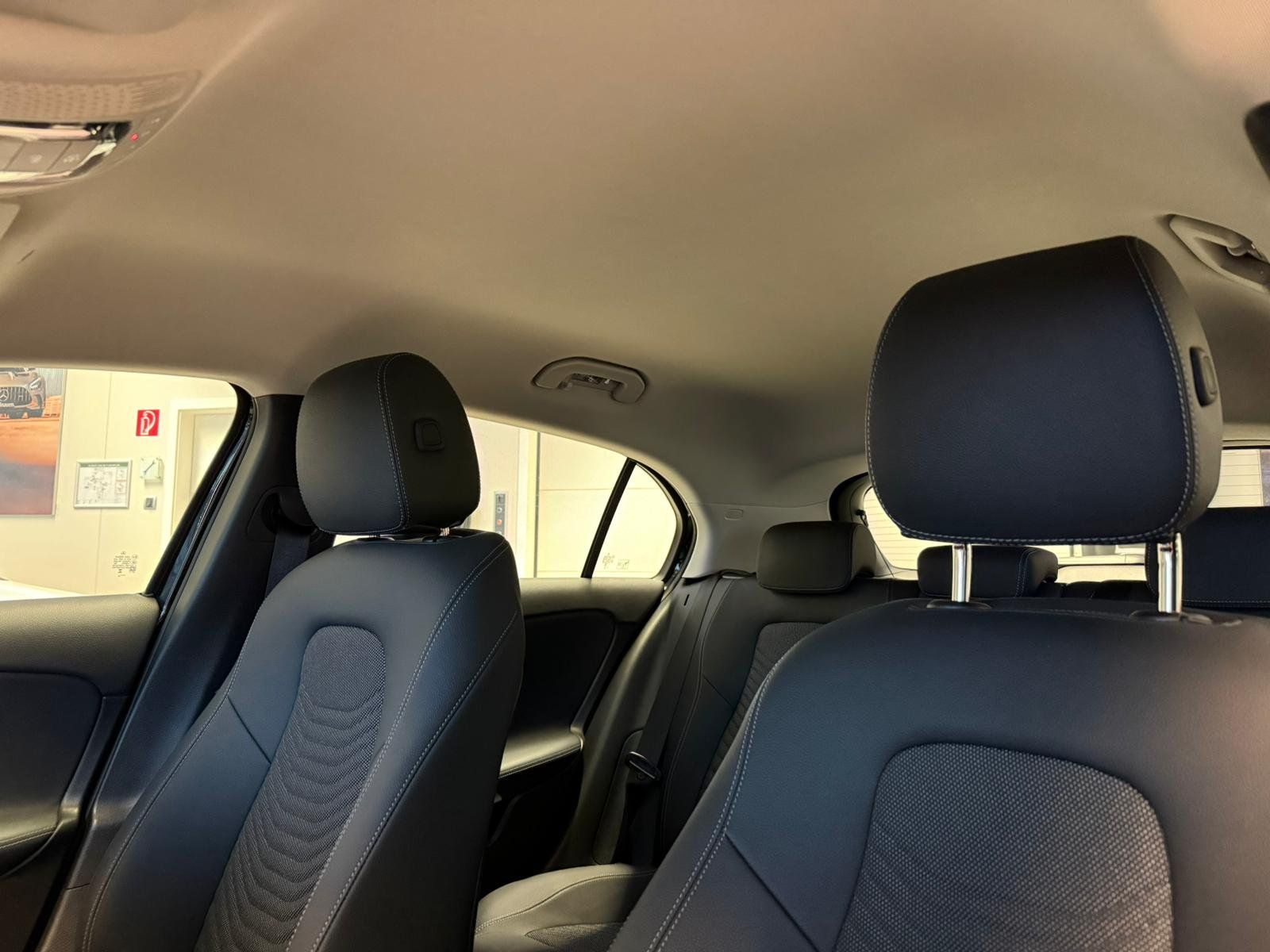 Fahrzeugabbildung Mercedes-Benz A 200 Progressive DISTR+MBEAM+360°+KEYLESS+TOTW.