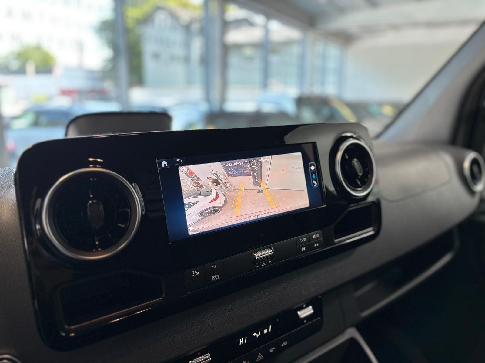 Fahrzeugabbildung Mercedes-Benz Sprinter 315 CDI KA Standard AHK 3,5t+HOLZ+KLIMA