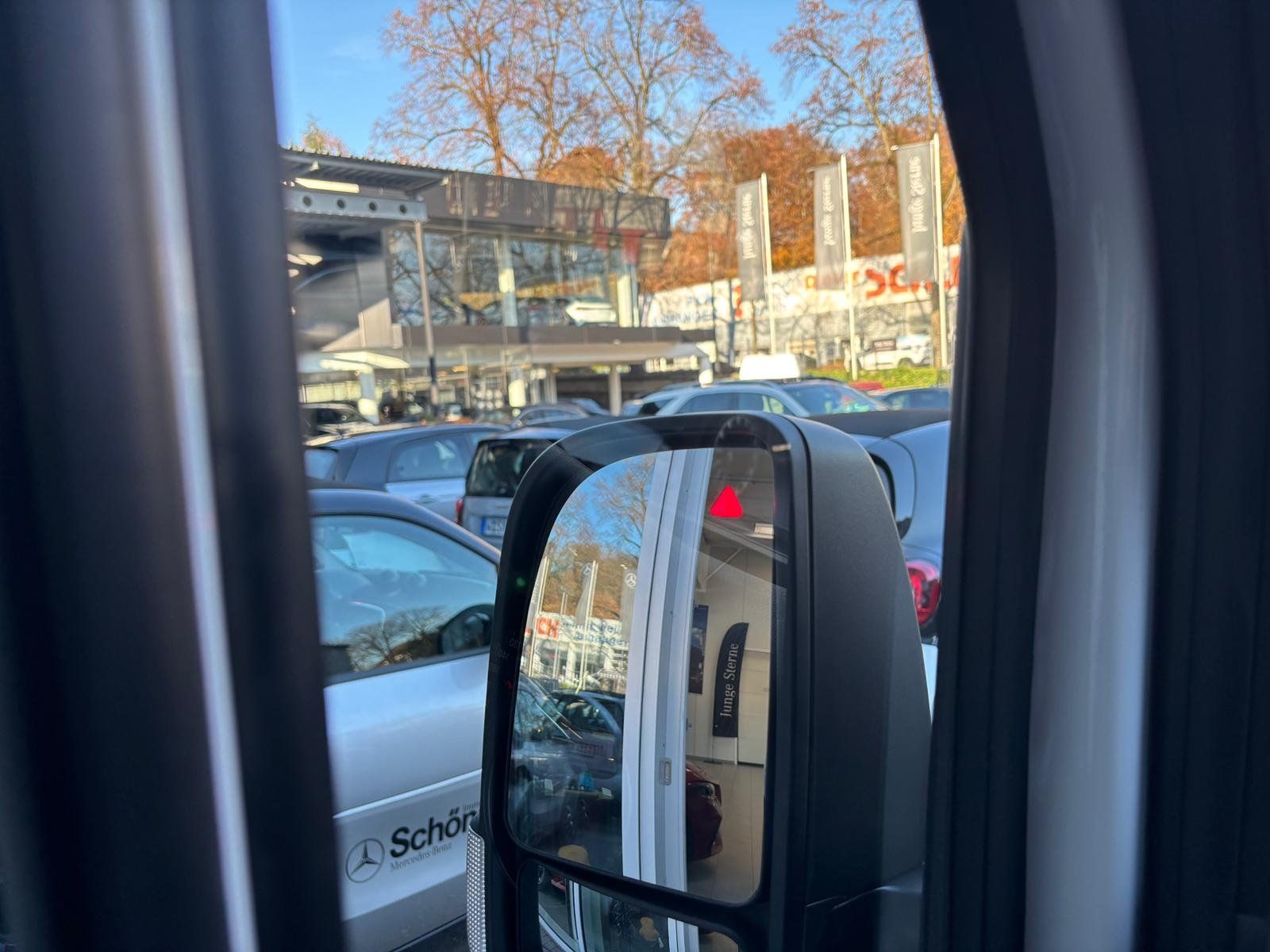 Fahrzeugabbildung Mercedes-Benz Sprinter 217 CDI Tourer MOPF+MBUX+CARPLAY+2/2/3