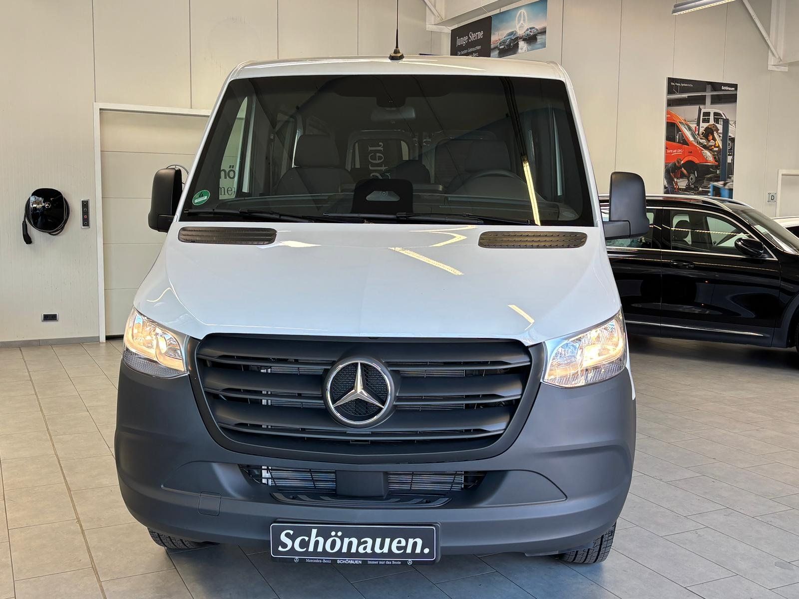Fahrzeugabbildung Mercedes-Benz Sprinter 217 CDI Tourer MOPF+MBUX+CARPLAY+2/2/3