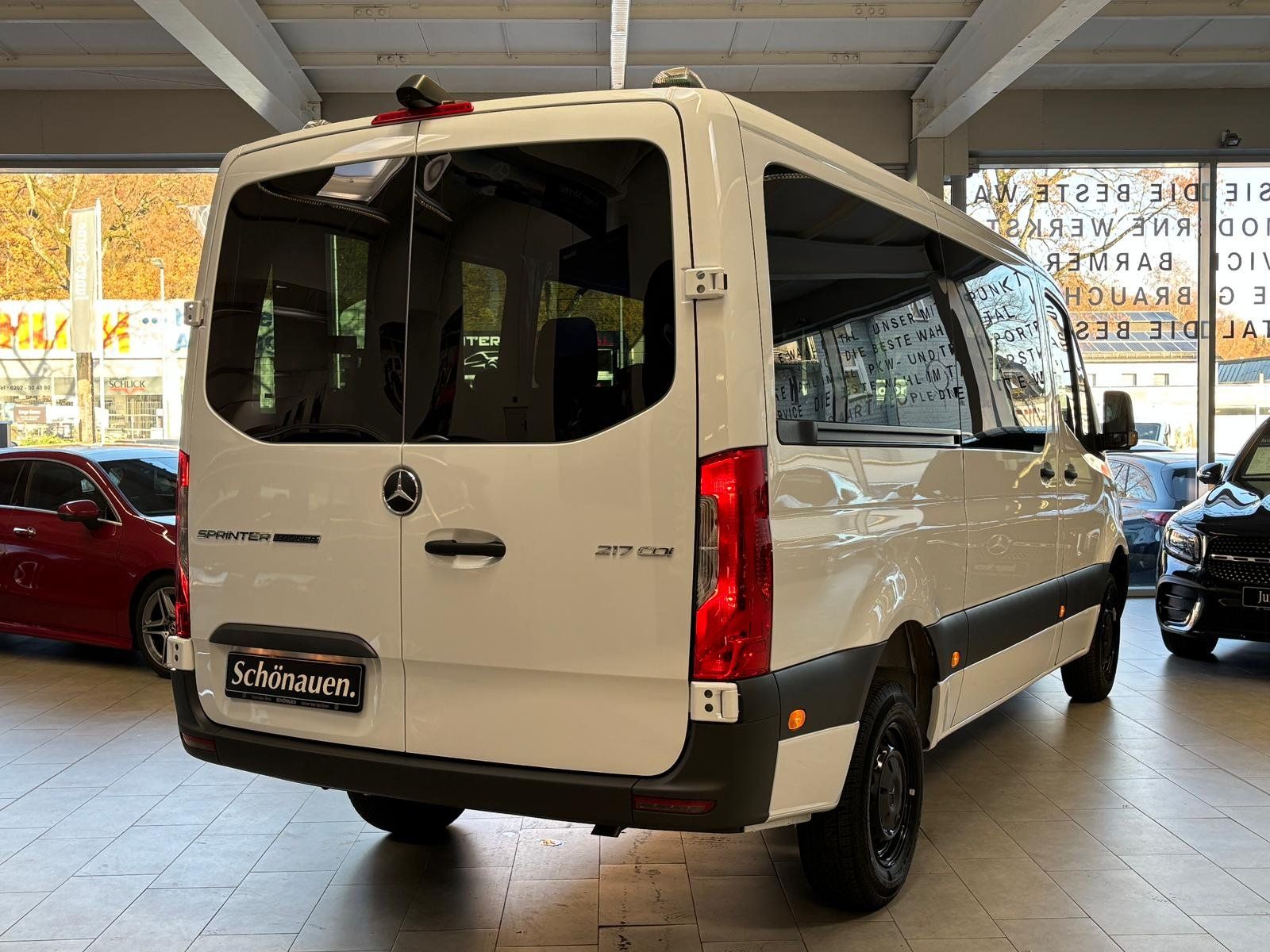 Fahrzeugabbildung Mercedes-Benz Sprinter 217 CDI Tourer MOPF+MBUX+CARPLAY+2/2/3