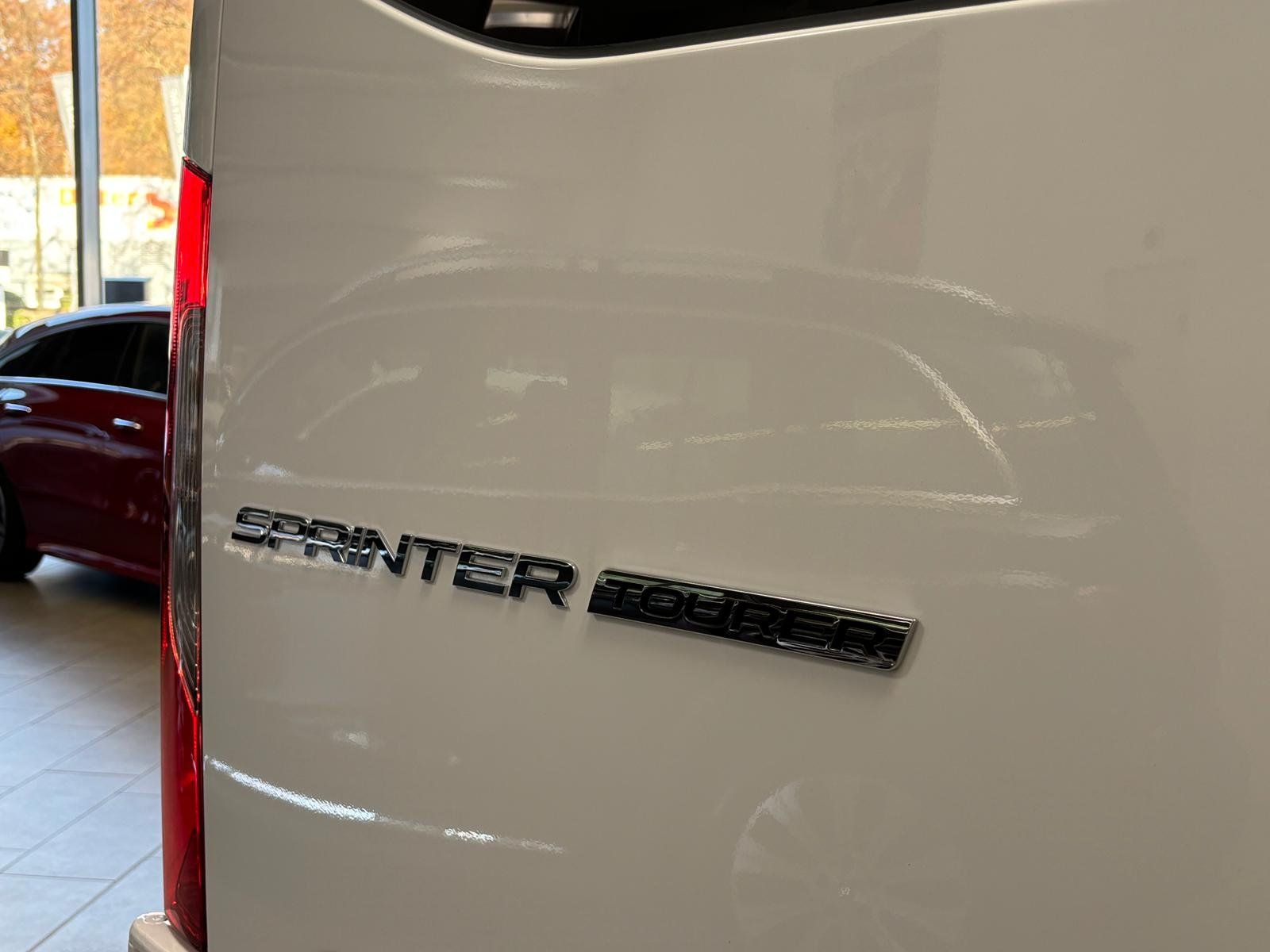 Fahrzeugabbildung Mercedes-Benz Sprinter 217 CDI Tourer MOPF+MBUX+CARPLAY+2/2/3