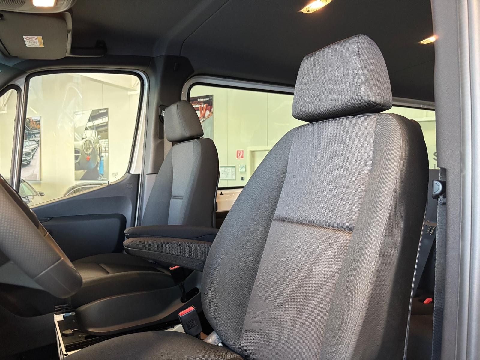 Fahrzeugabbildung Mercedes-Benz Sprinter 217 CDI Tourer MOPF+MBUX+CARPLAY+2/2/3