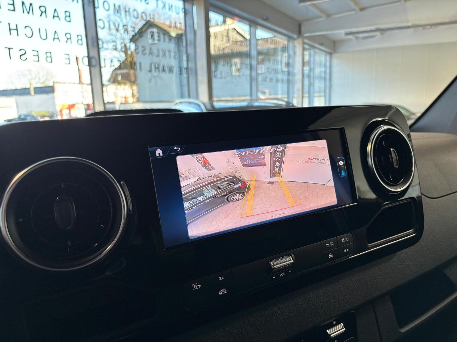 Fahrzeugabbildung Mercedes-Benz Sprinter 217 CDI Tourer MOPF+MBUX+CARPLAY+2/2/3