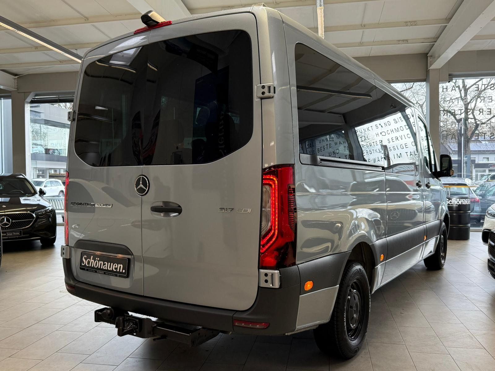 Fahrzeugabbildung Mercedes-Benz Sprinter 317 CDI Tourer PRO LED+AHK3,5+E-SCHIEBE