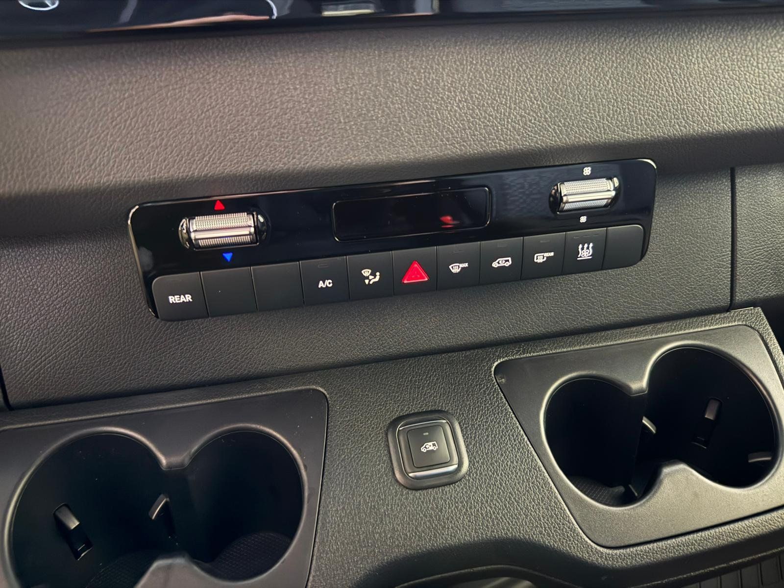 Fahrzeugabbildung Mercedes-Benz Sprinter 317 CDI Tourer PRO LED+AHK3,5+E-SCHIEBE