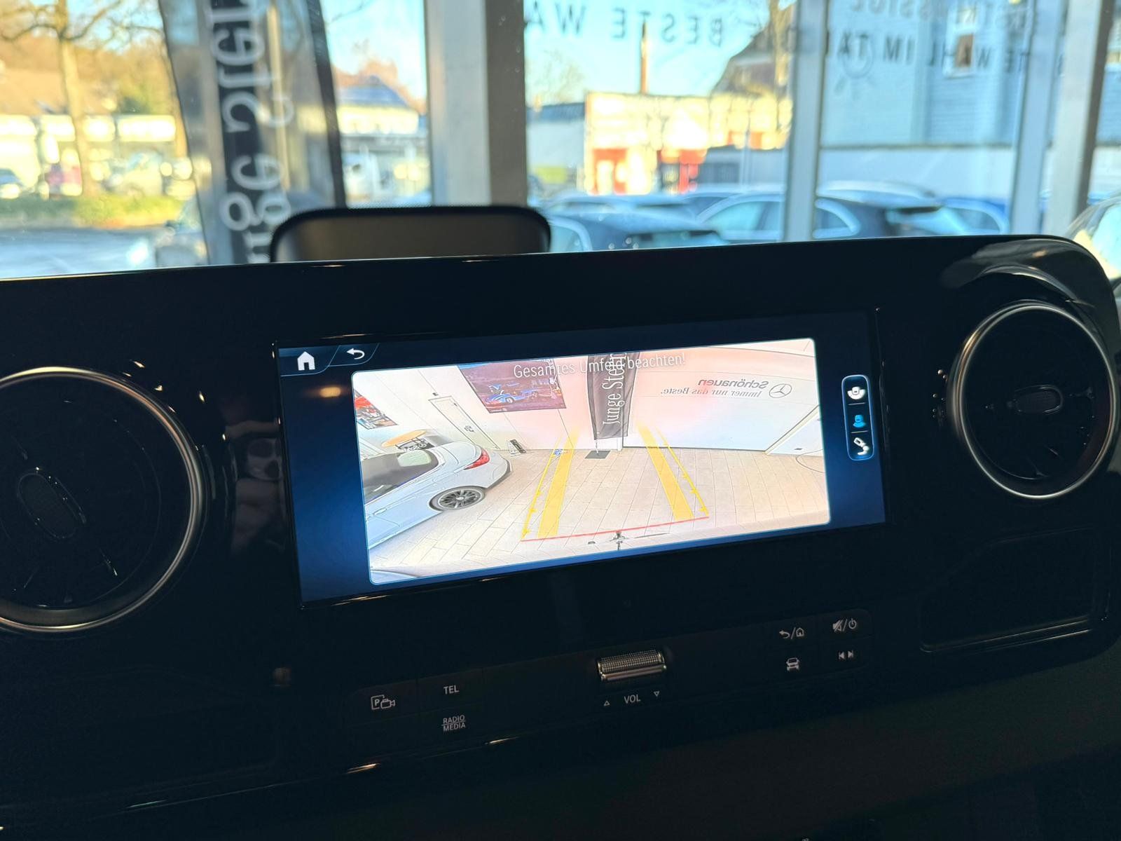 Fahrzeugabbildung Mercedes-Benz Sprinter 317 CDI Tourer PRO LED+AHK3,5+E-SCHIEBE