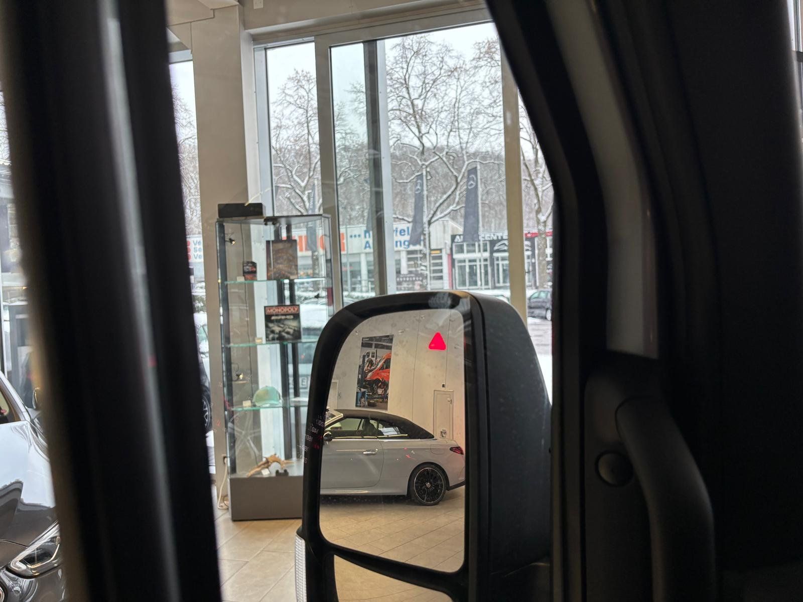 Fahrzeugabbildung Mercedes-Benz Sprinter 317 CDI Tourer PRO LED+AHK3,5+E-SCHIEBE