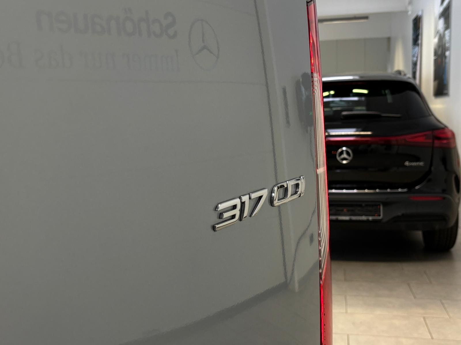 Fahrzeugabbildung Mercedes-Benz Sprinter 317 CDI Tourer PRO LED+AHK3,5+E-SCHIEBE