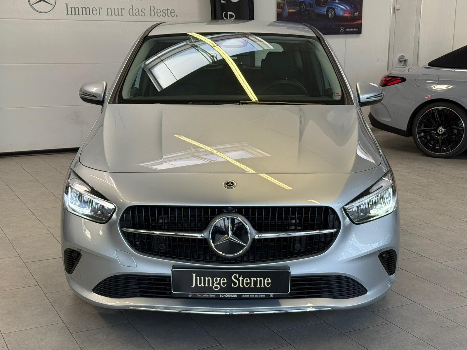 Fahrzeugabbildung Mercedes-Benz B 180 Progressive KAMERA+LED+NAVI+EASYPACK+DAB