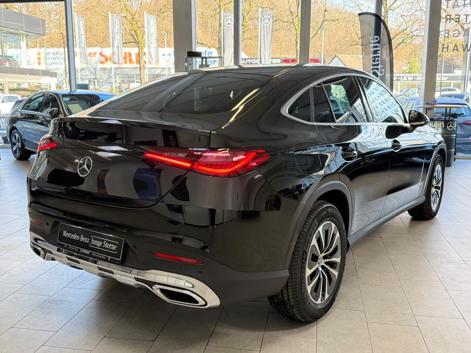 Fahrzeugabbildung Mercedes-Benz GLC 200 4M Coupé MEMORY+AHK+KAMERA+LED+TOTW.