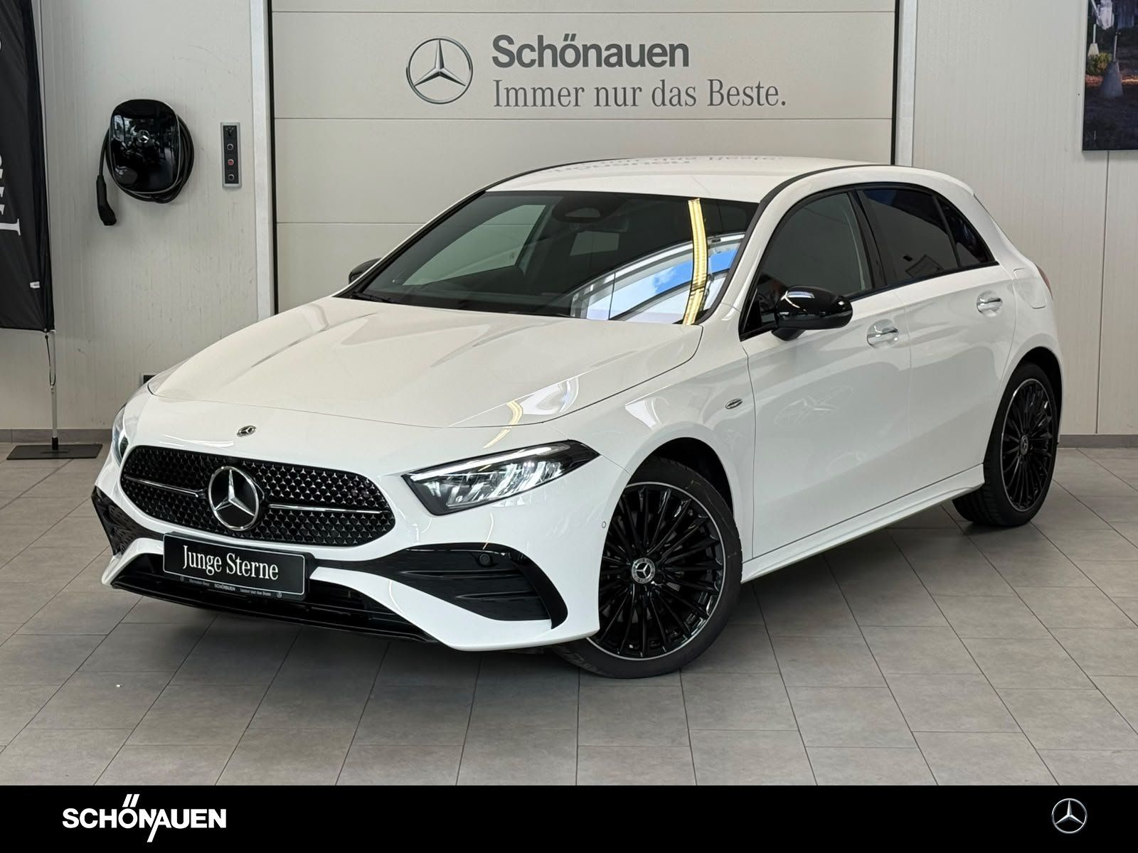 Mercedes-Benz A 250e AMG+BURMES+NIGHT+KAMERA+LED+KEYLESS+DAB