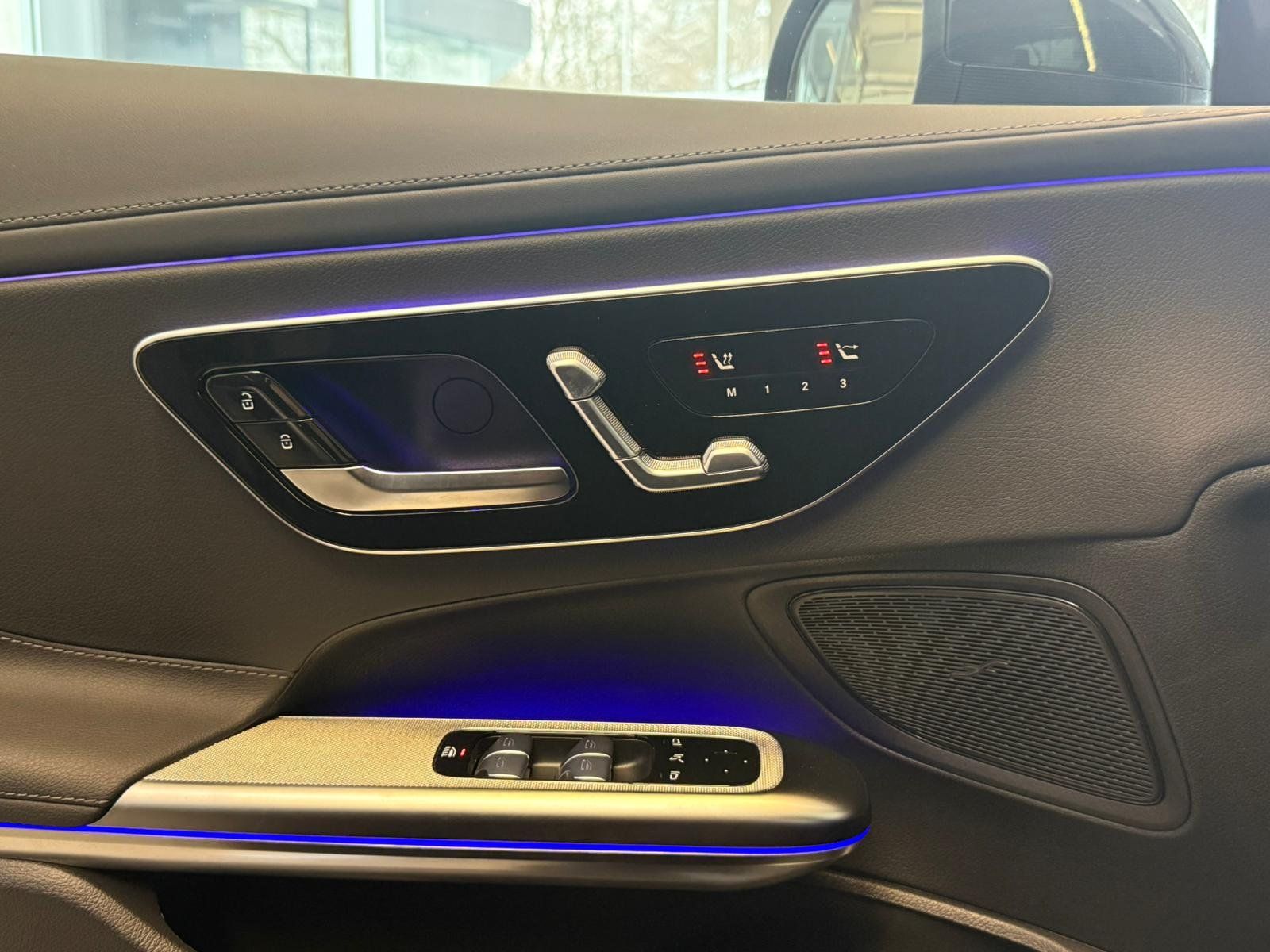 Fahrzeugabbildung Mercedes-Benz CLE 200 4M Cabrio AMG+MEMORY+DIGITAL+360+KEYLESS