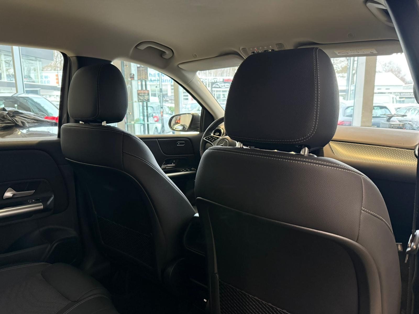 Fahrzeugabbildung Mercedes-Benz B 200 Progressive KAMERA+LED+CARPLAY+EASYPK+DAB