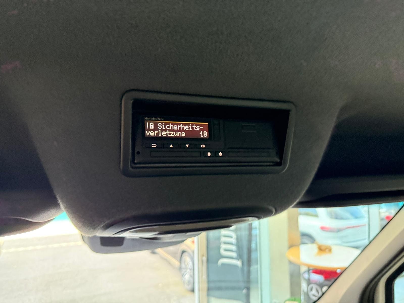 Fahrzeugabbildung Mercedes-Benz Sprinter 519 DOKA lang 4325 TEMPOMAT+AHK+MBUX