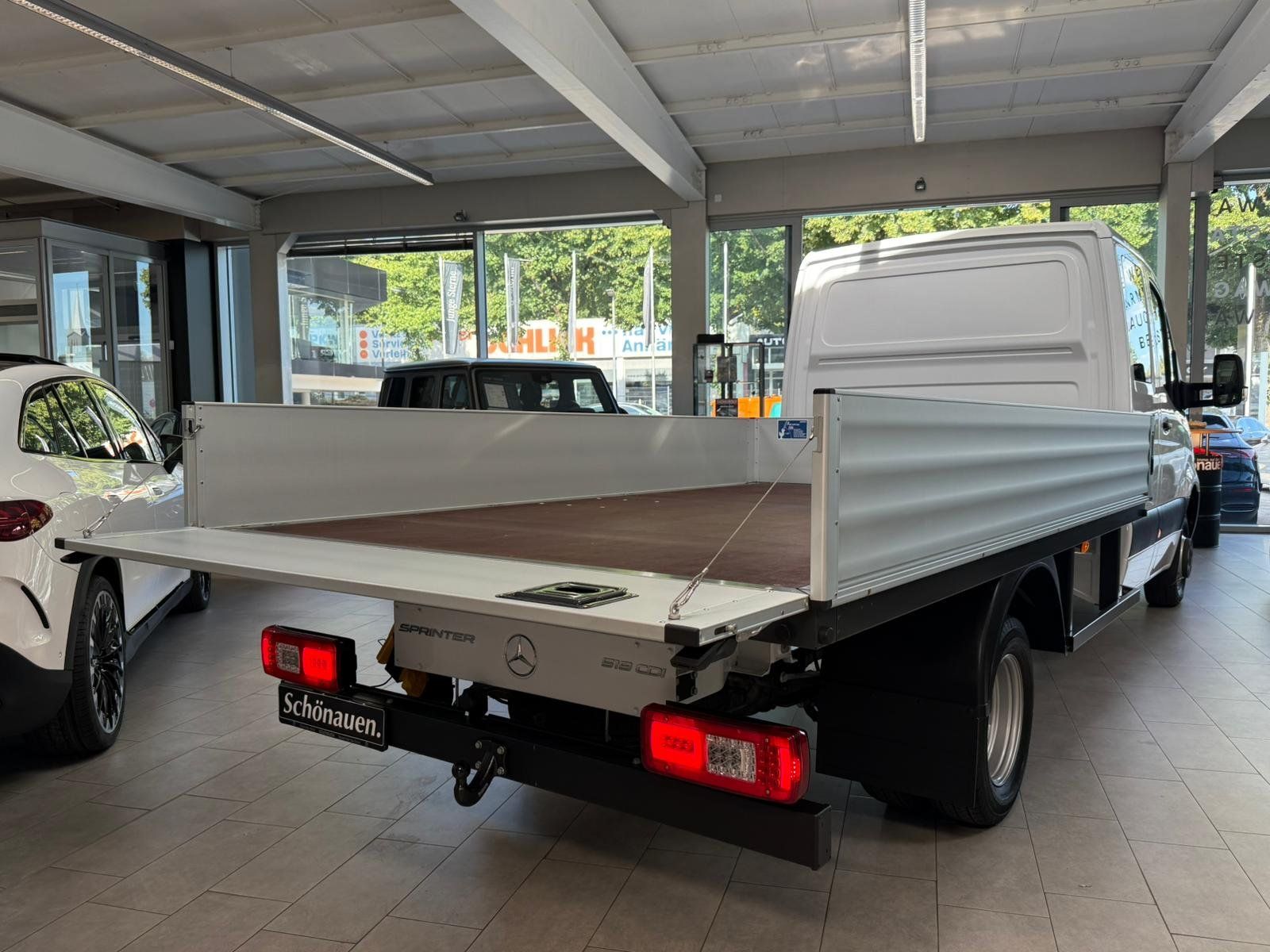 Fahrzeugabbildung Mercedes-Benz Sprinter 519 DOKA lang 4325 TEMPOMAT+AHK+MBUX