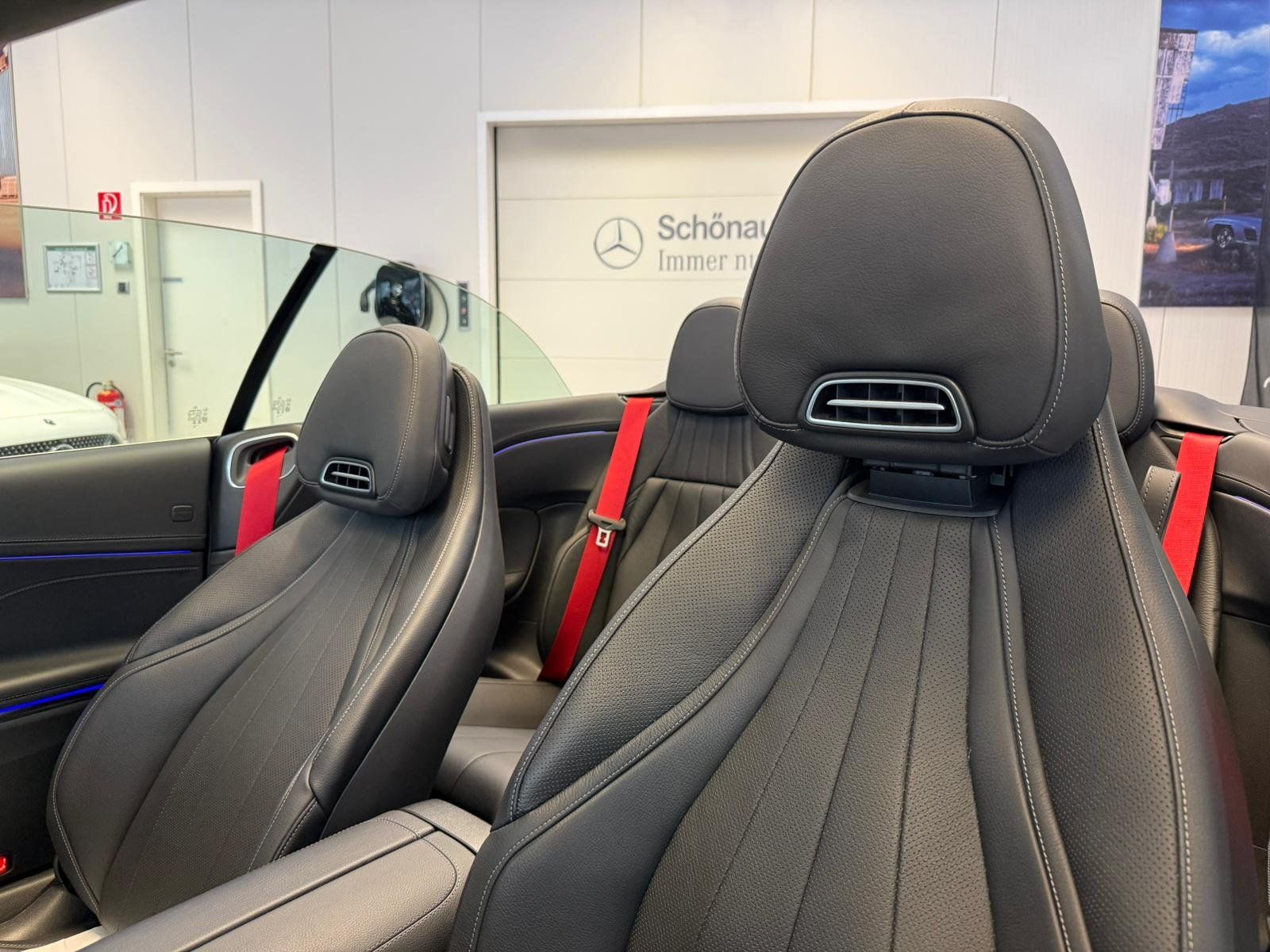 Fahrzeugabbildung Mercedes-Benz CLE 450 4M Cabrio AMG+STDHZ+HUD+DISTR+BURM+360°