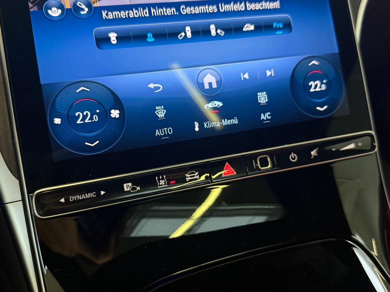 Fahrzeugabbildung Mercedes-Benz CLE 450 4M Coupé AMG+PANO+DISTR+HUD+BURM+STDHZ