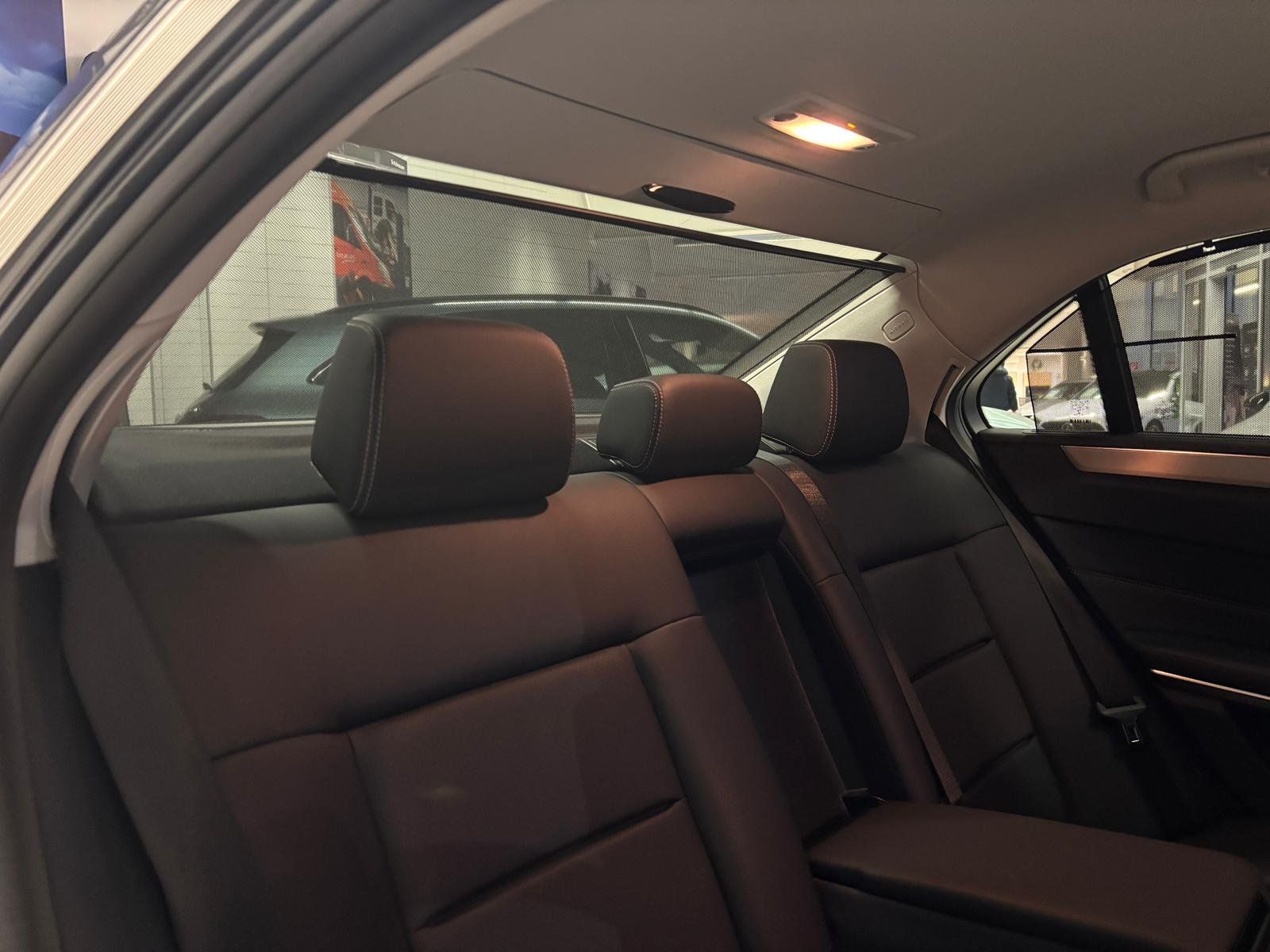 Fahrzeugabbildung Mercedes-Benz E 300 CDI COMAND+DISTR.+MEMORY+KAMERA+LED+TOTW.