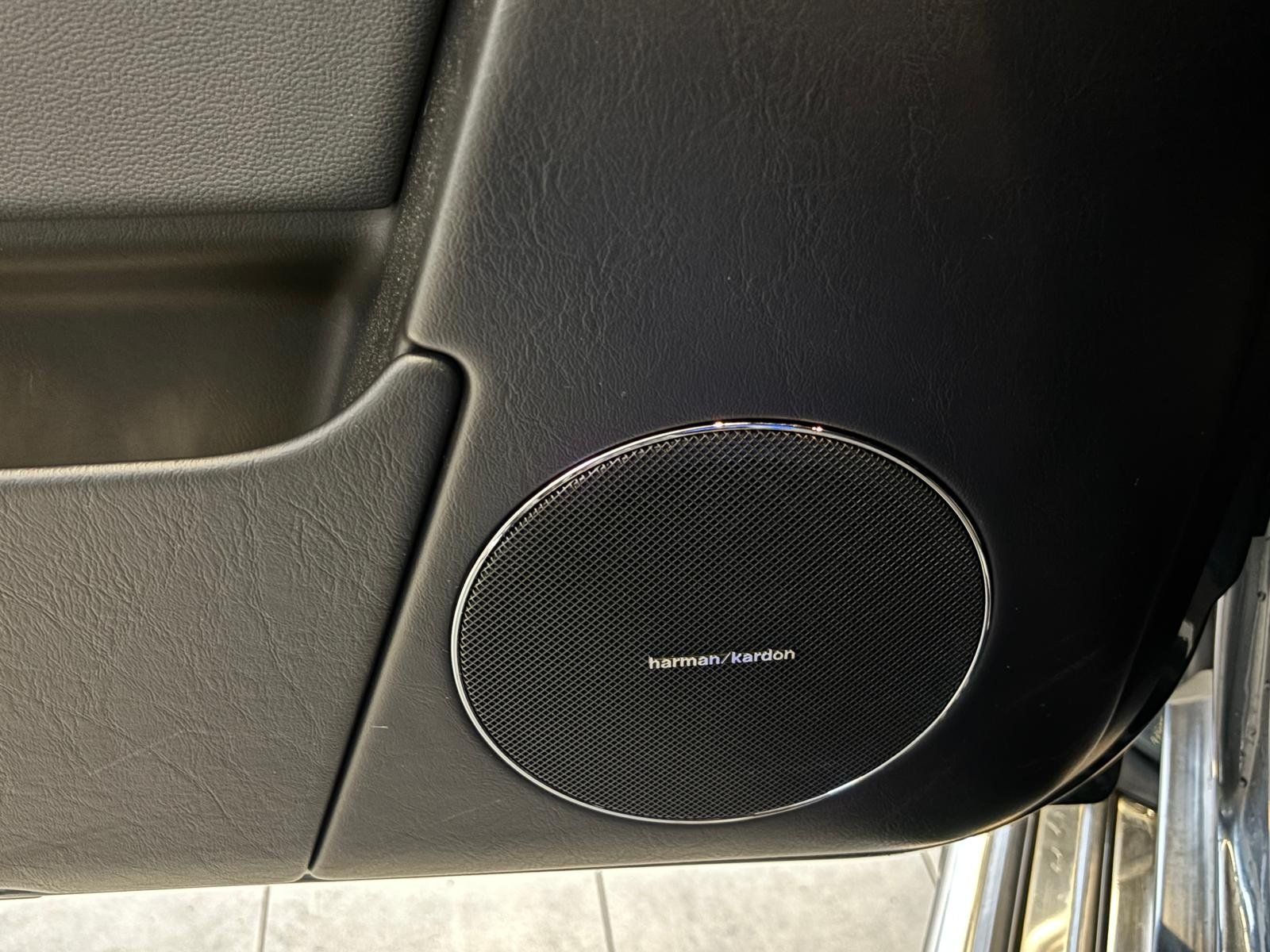 Fahrzeugabbildung Mercedes-Benz G 350 d EXCLUSIV+COMAND+HARMAN+AHK+DISTR+STDHZ