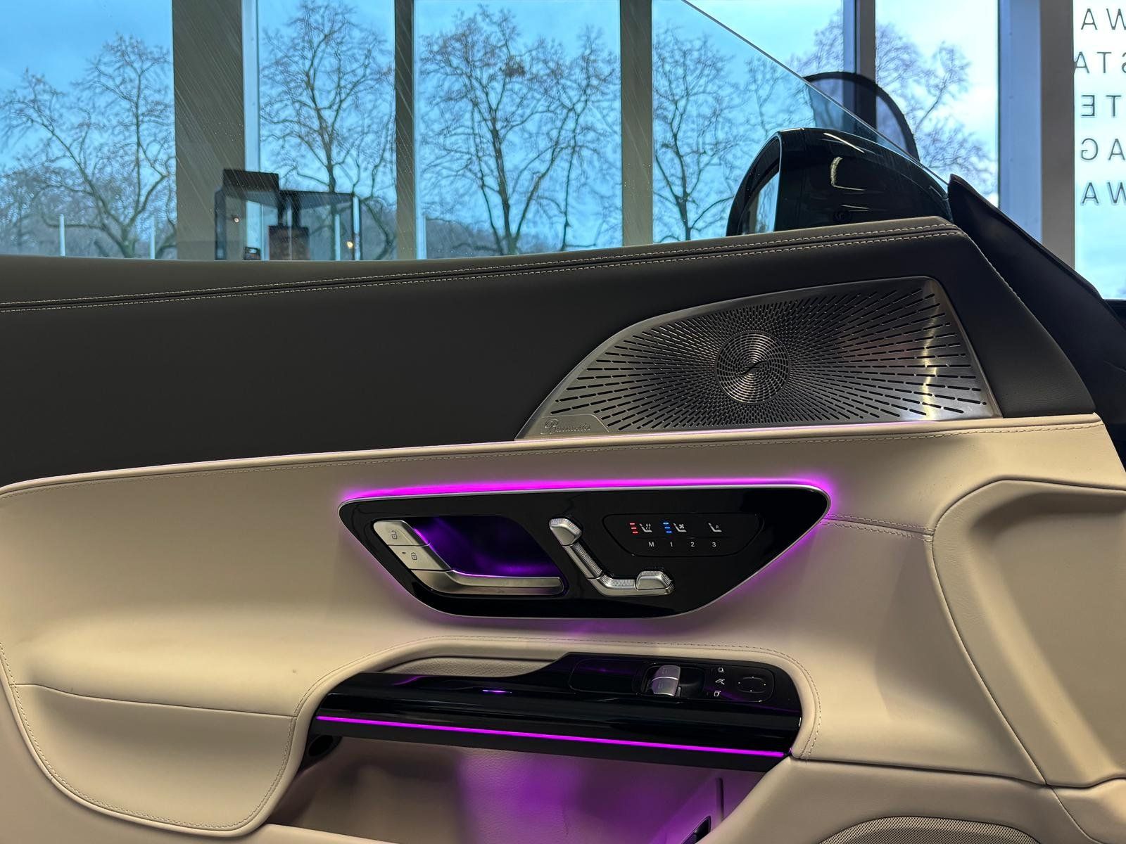 Fahrzeugabbildung Mercedes-Benz GT 63 4M+ AERO+KERAMIK+PANO+HUD+LIFT+BURM+PERF.