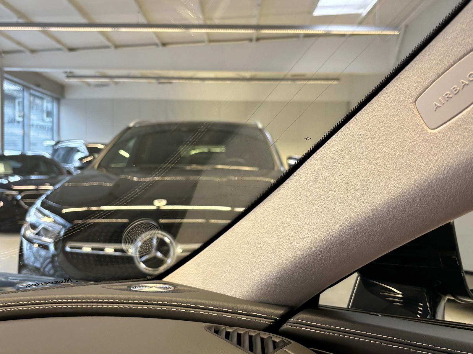 Fahrzeugabbildung Mercedes-Benz GT 63 4M+ AERO+KERAMIK+PANO+HUD+LIFT+BURM+PERF.