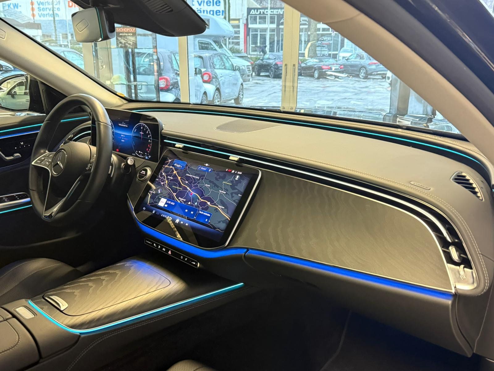 Fahrzeugabbildung Mercedes-Benz E 300de 4M T All-Terrain AIRMATIC+DISTR+AHK+360°