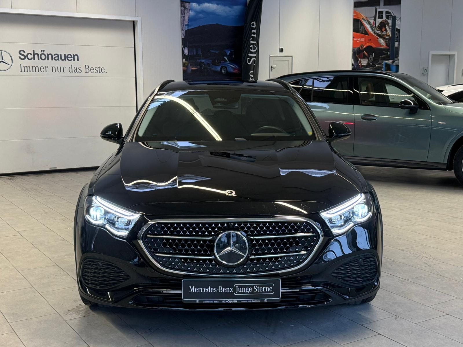 Fahrzeugabbildung Mercedes-Benz E 300de 4M T All-Terrain AIRMATIC+DISTR+AHK+360°